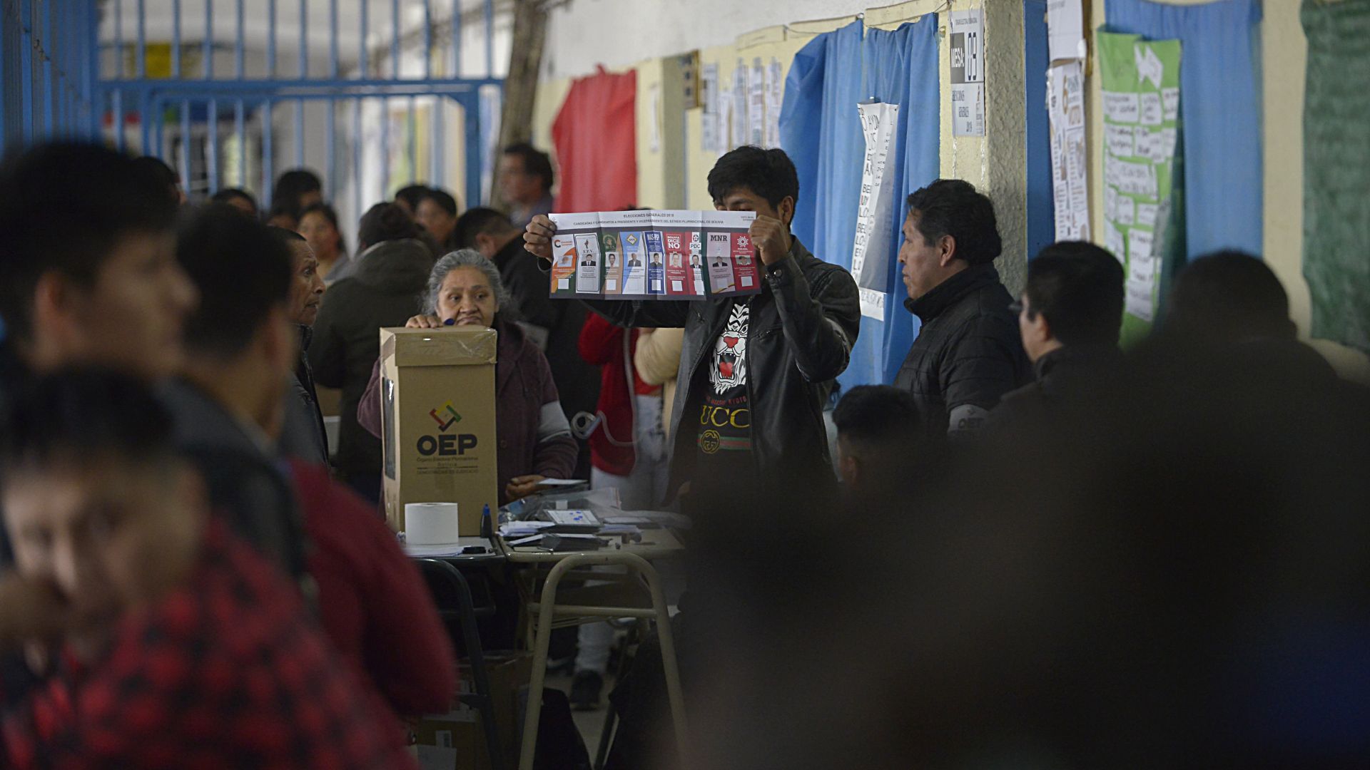 También resultarán electos 36 senadores y a 130 diputados uninominales, plurinominales y supranacionales