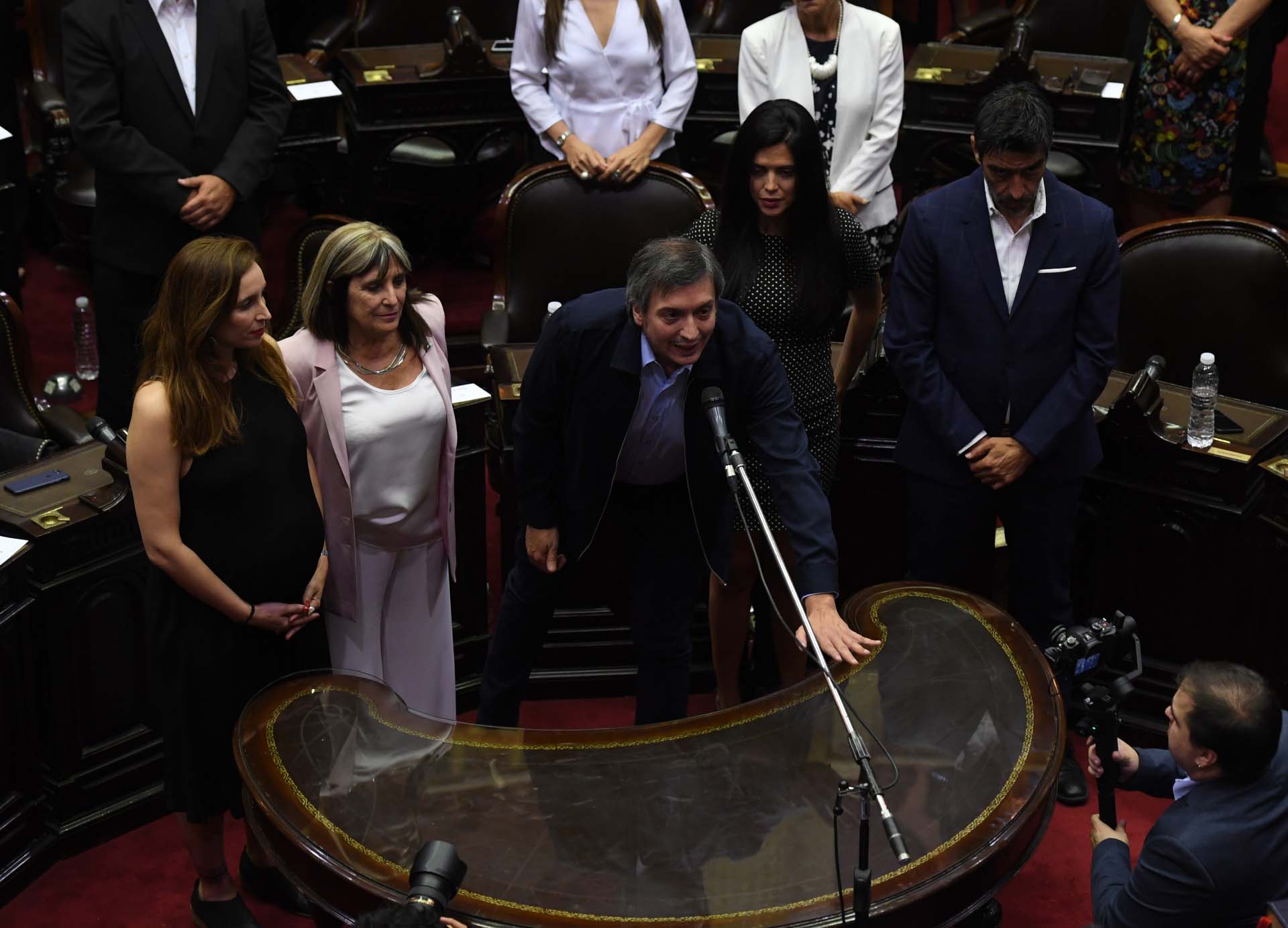 Máximo Kirchner juró como diputado nacional. Usó una frase de una canción de los Redondos: