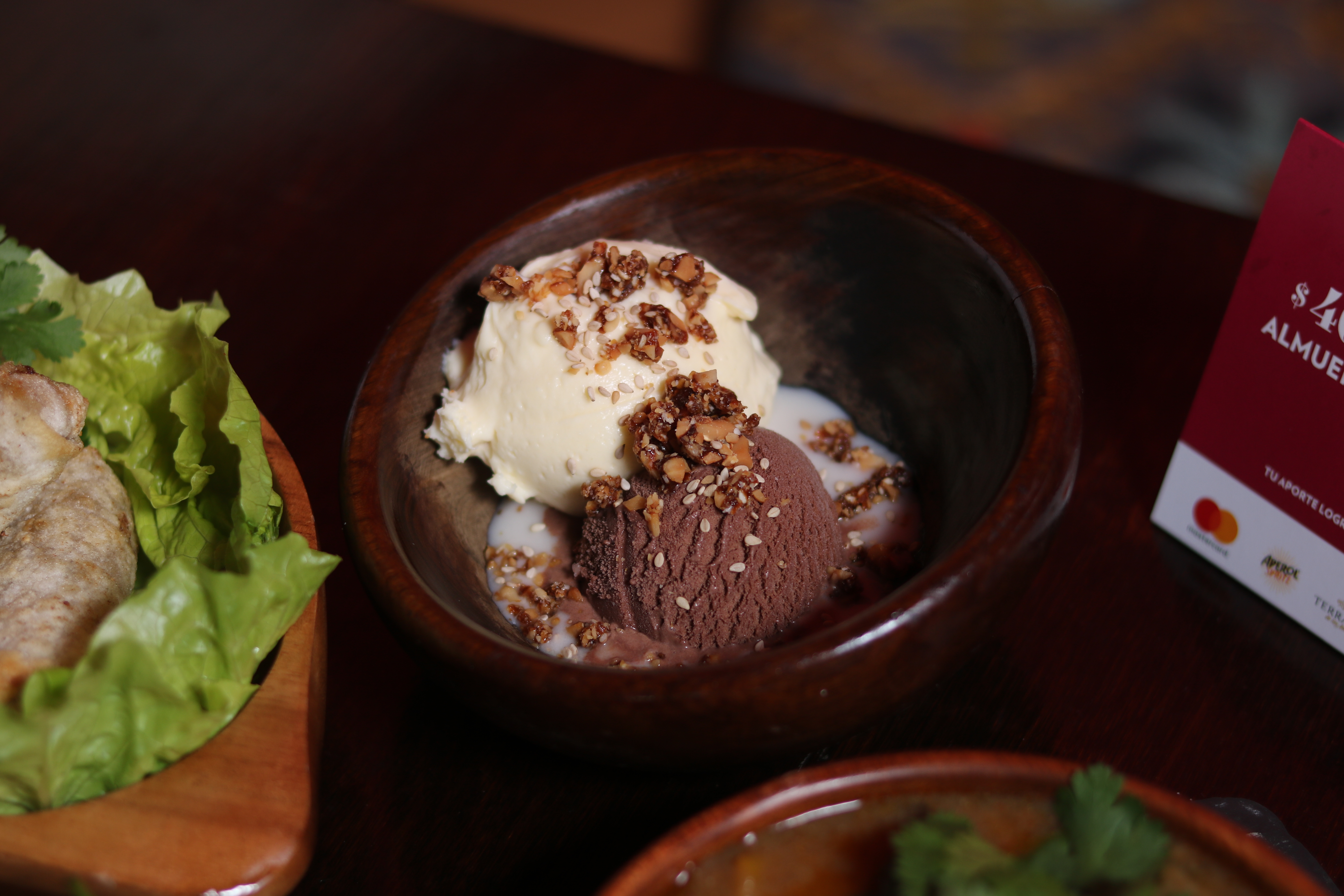 Este restaurante de comida vietnamita se destaca por ofrecer una experiencia multisensorial