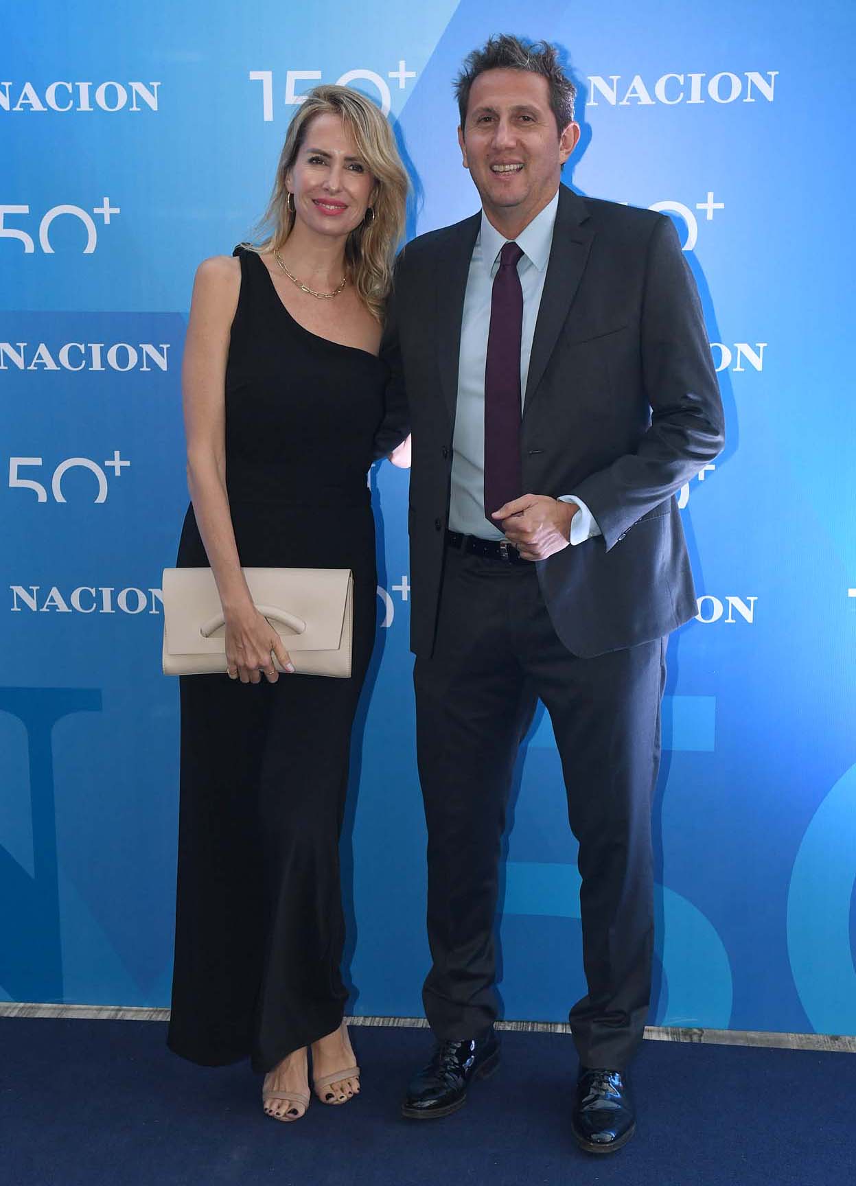 El periodista Juan Pablo Varsky y su mujer, Lala Bruzoni