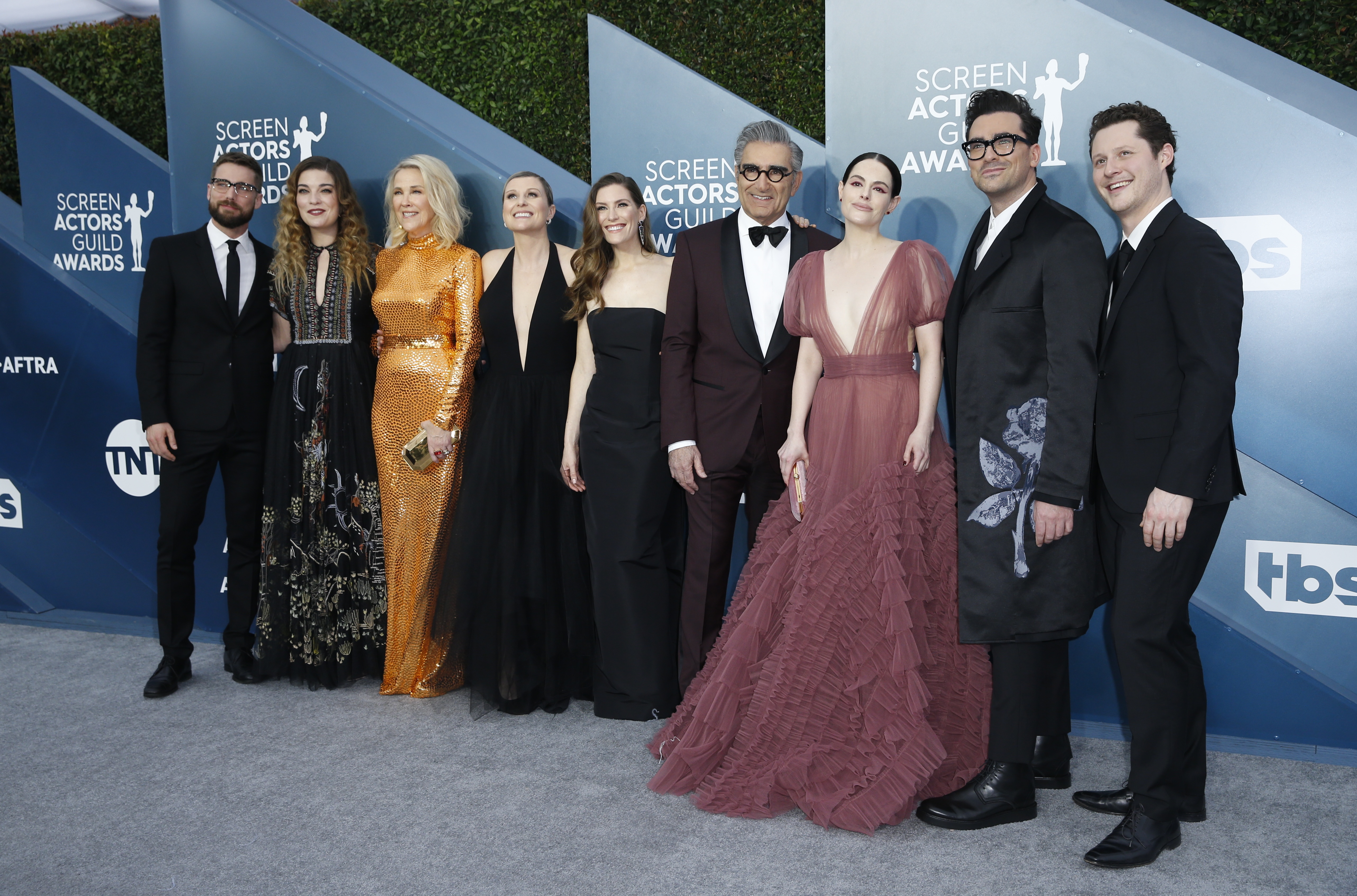 El elenco de la comedia