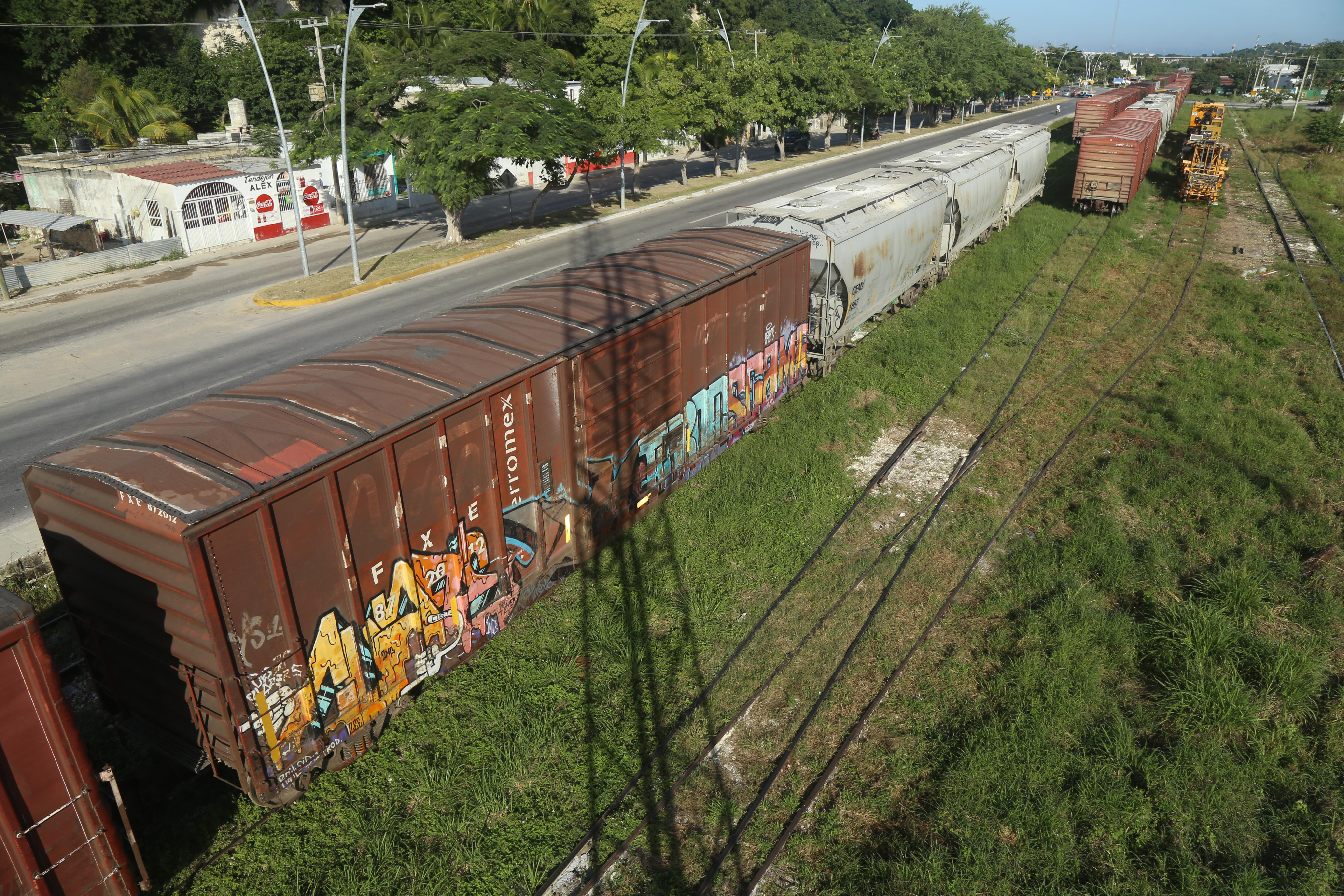 El Tren Maya atravesará solamente carreteras locales y federales (Foto: Martín Zetina/ Cuartoscuro)