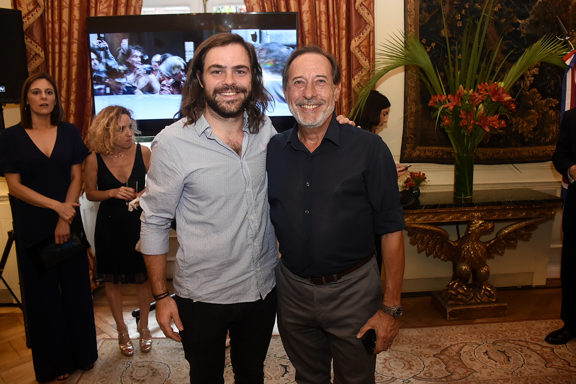 Peter Lanzani y Guillermo Francella
