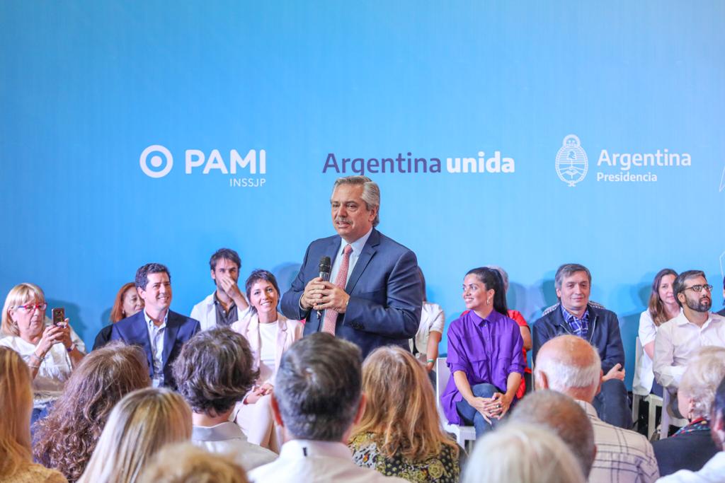 El presidente Alberto Fernández, ayer, durante un acto en Quilmes