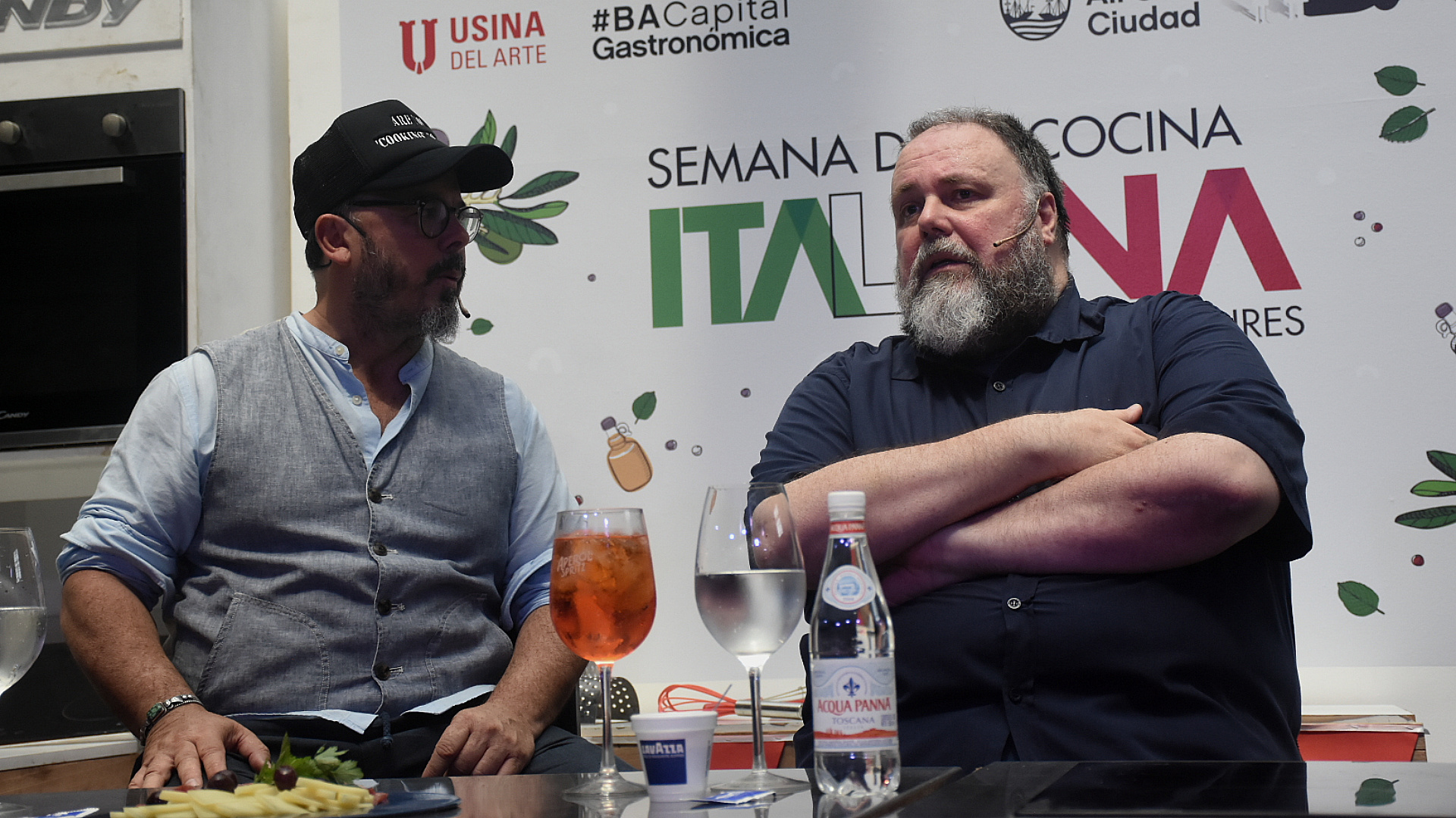 El chef Donato De Santis junto al crítico gastronómico Prieto Sorba participaron de los festejos