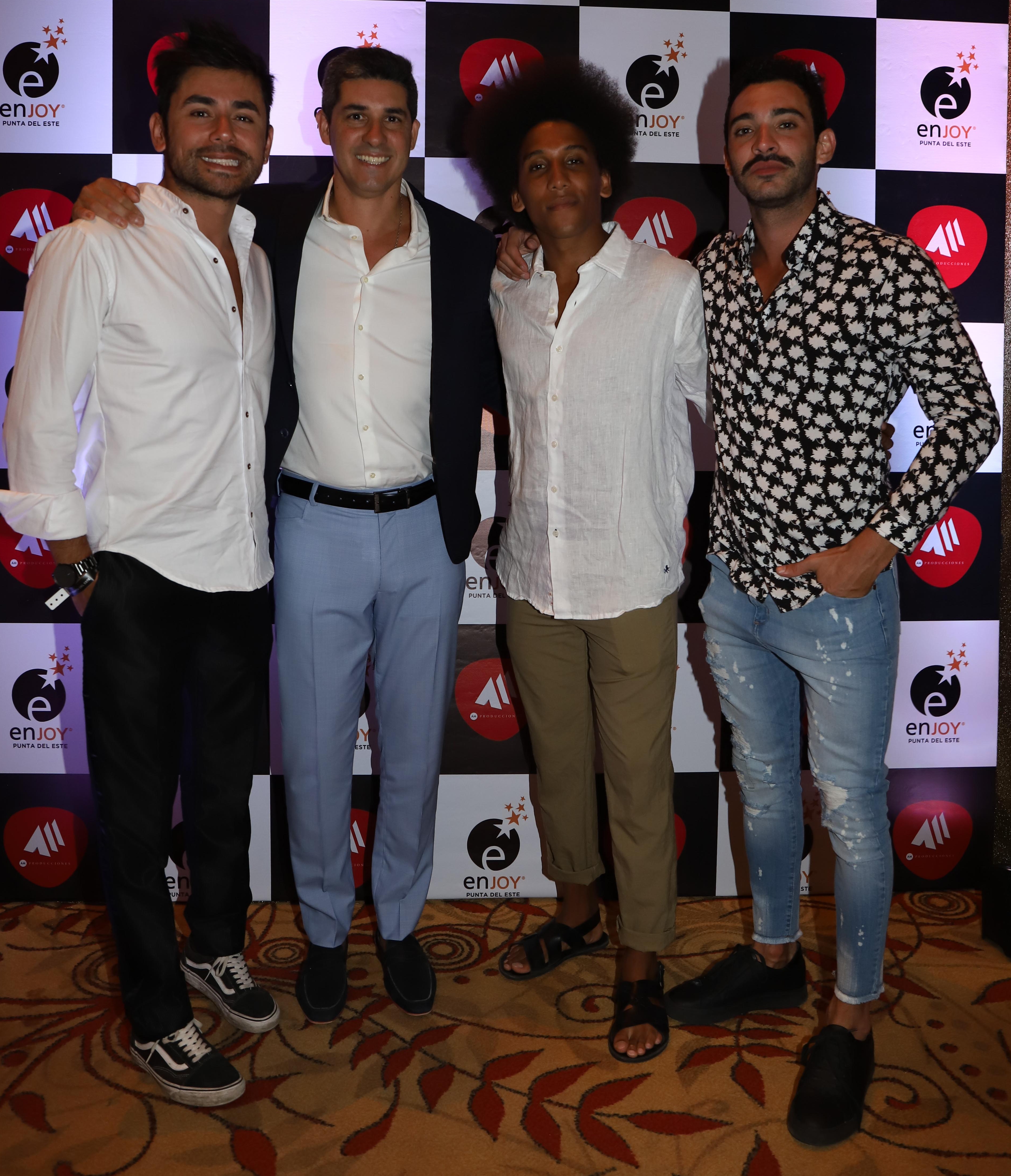 Javier Azcurra, director y RRPP de Enjoy Punta del Este, junto a Emanuel García, Ignacio Sureda y Daniel Pacheco