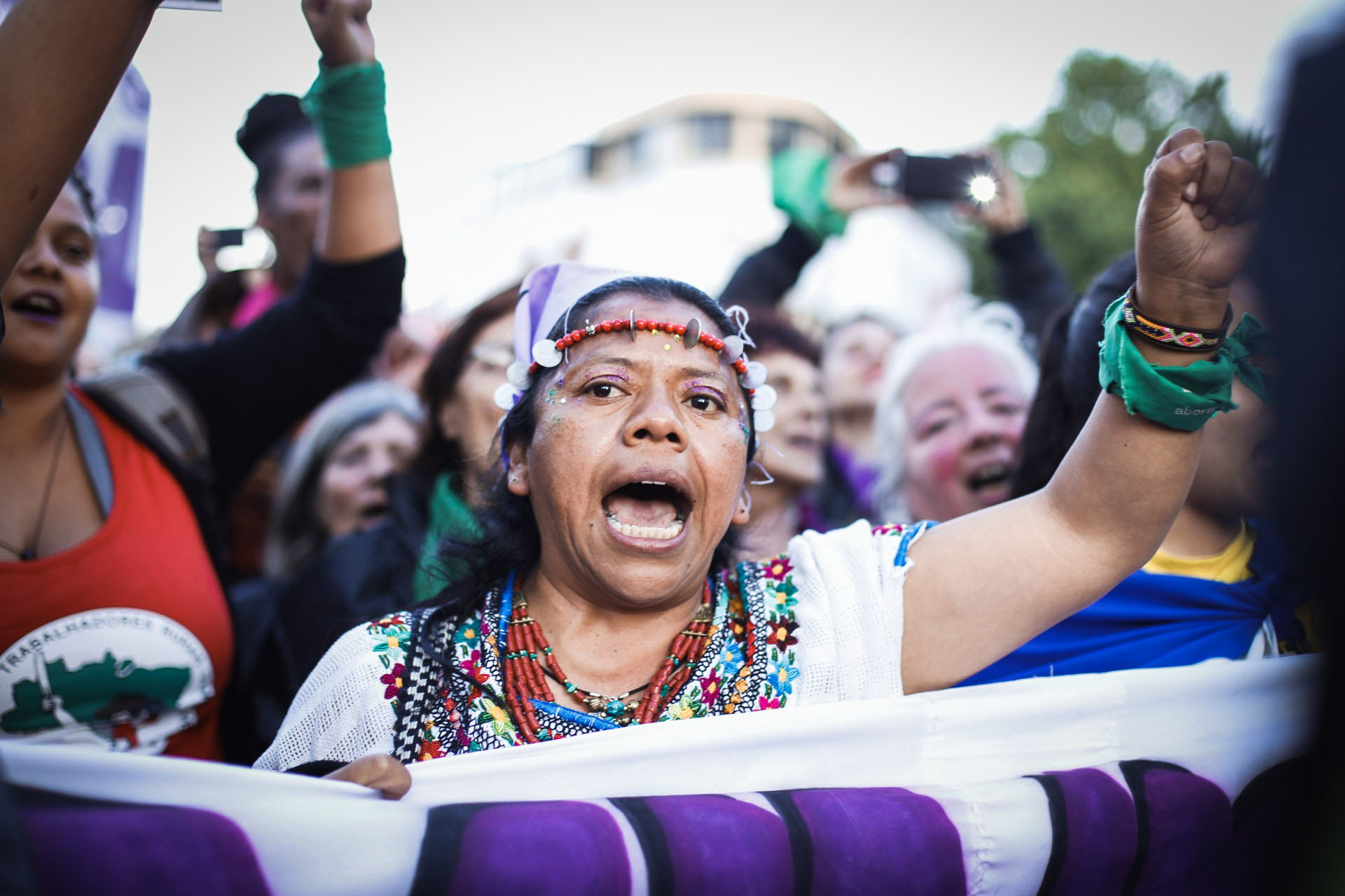 Se debatió el cambio de nombre a “Plurinacional” para incluir a las mujeres de los pueblos originarios que habitan Argentina