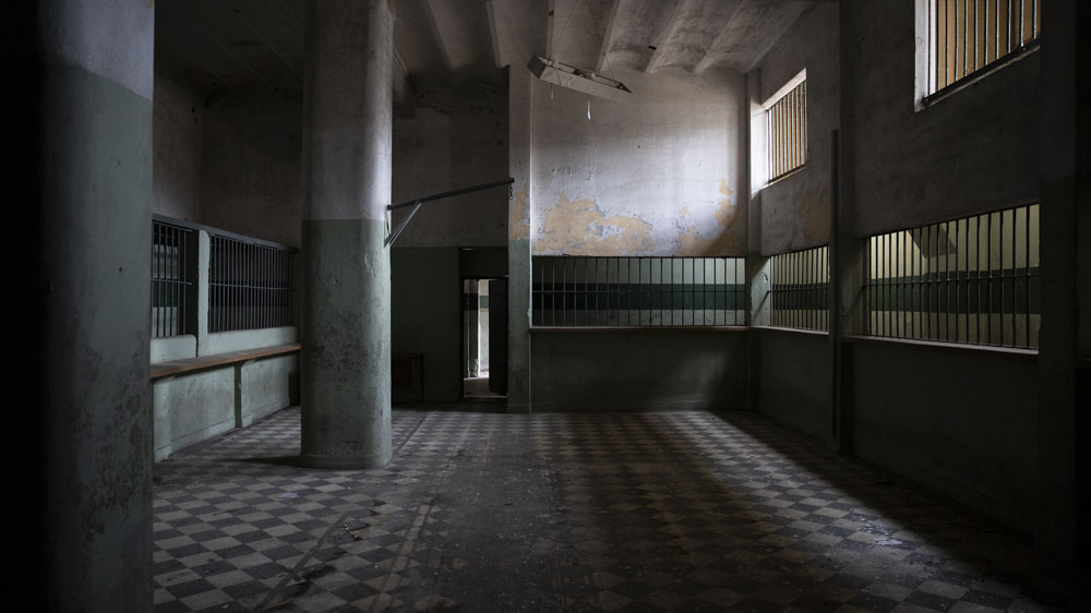 Entre los lugares que mejor se mantuvieron estos años, puede que por su particular estructura, está todavía en pie la sala de visitas.