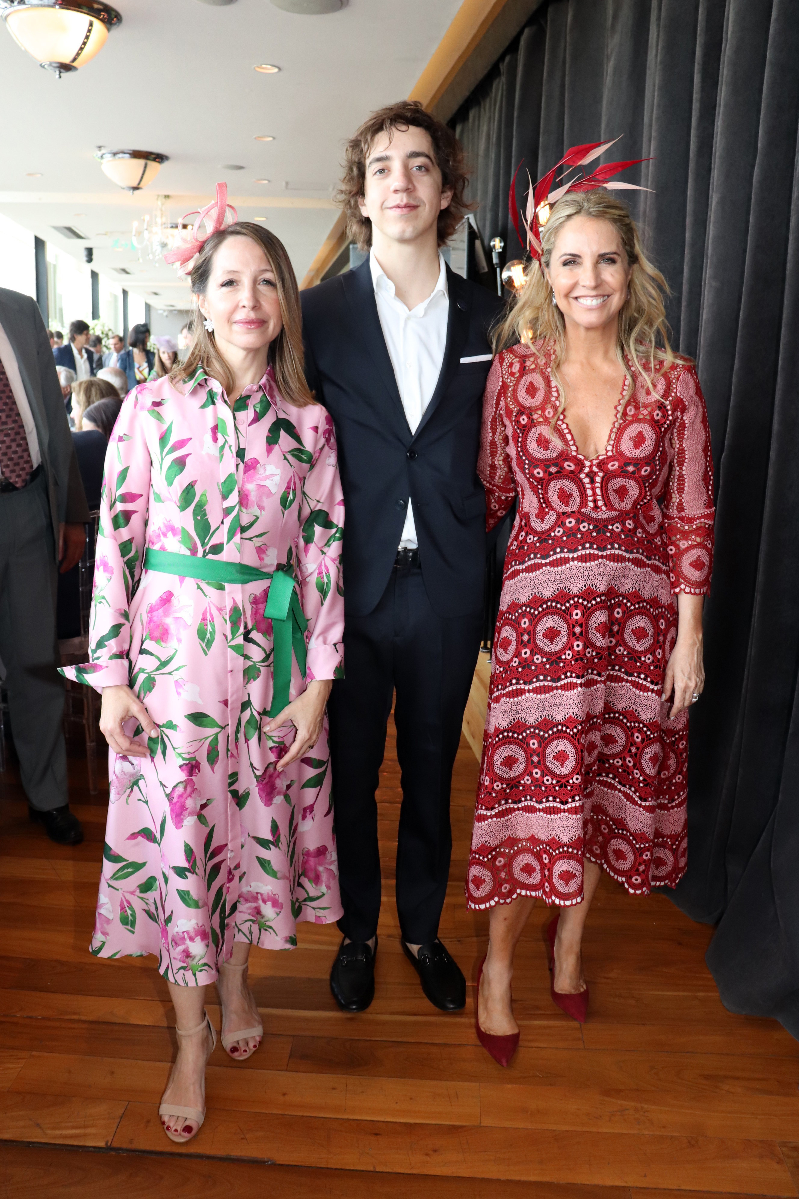 Liana Vinacur junto a Salvador y Connie Piuma