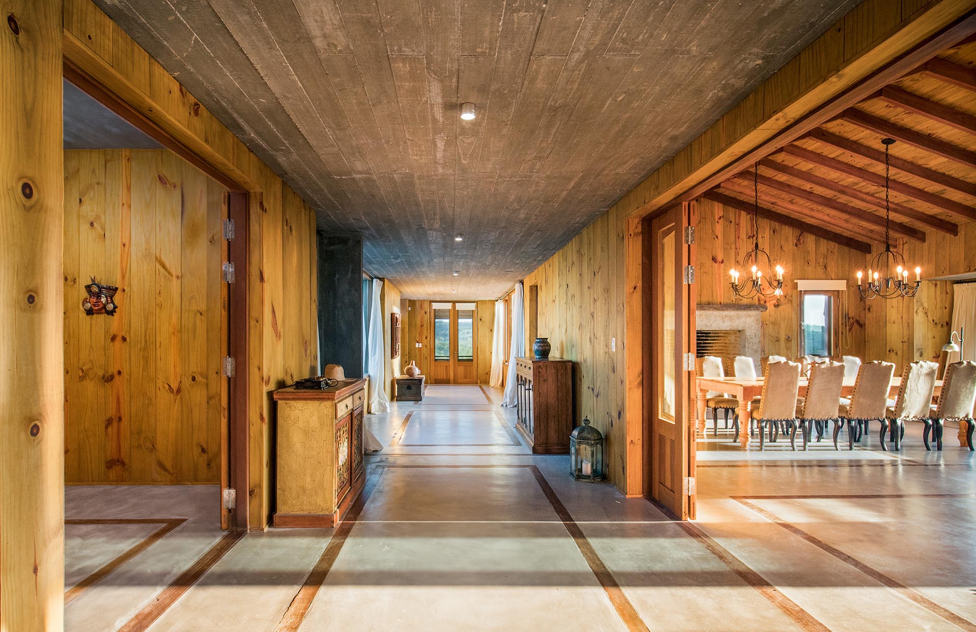 Todos los ambientes de la casa invitan a la relajación y la serenidad