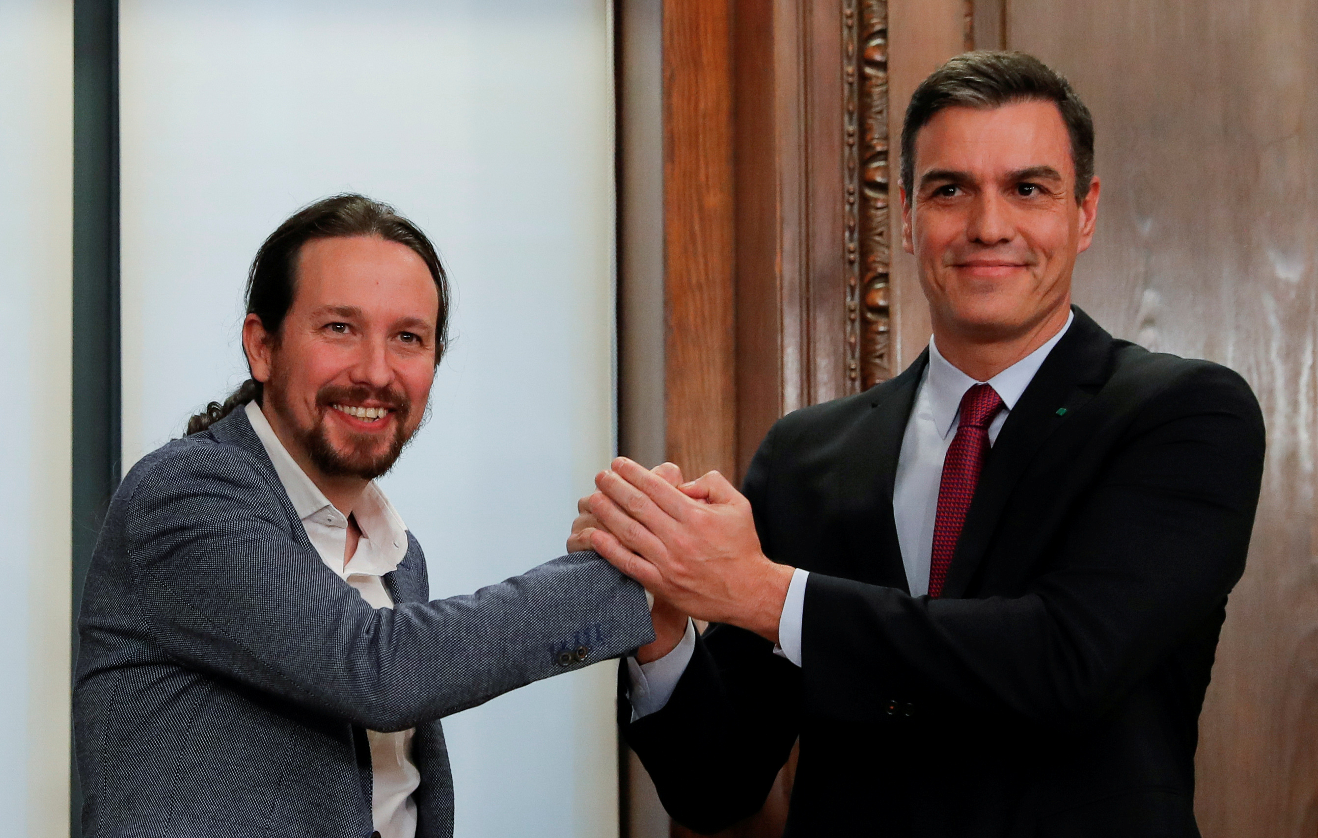 Pablo Iglesias y Pedro Sánchez (Reuters)