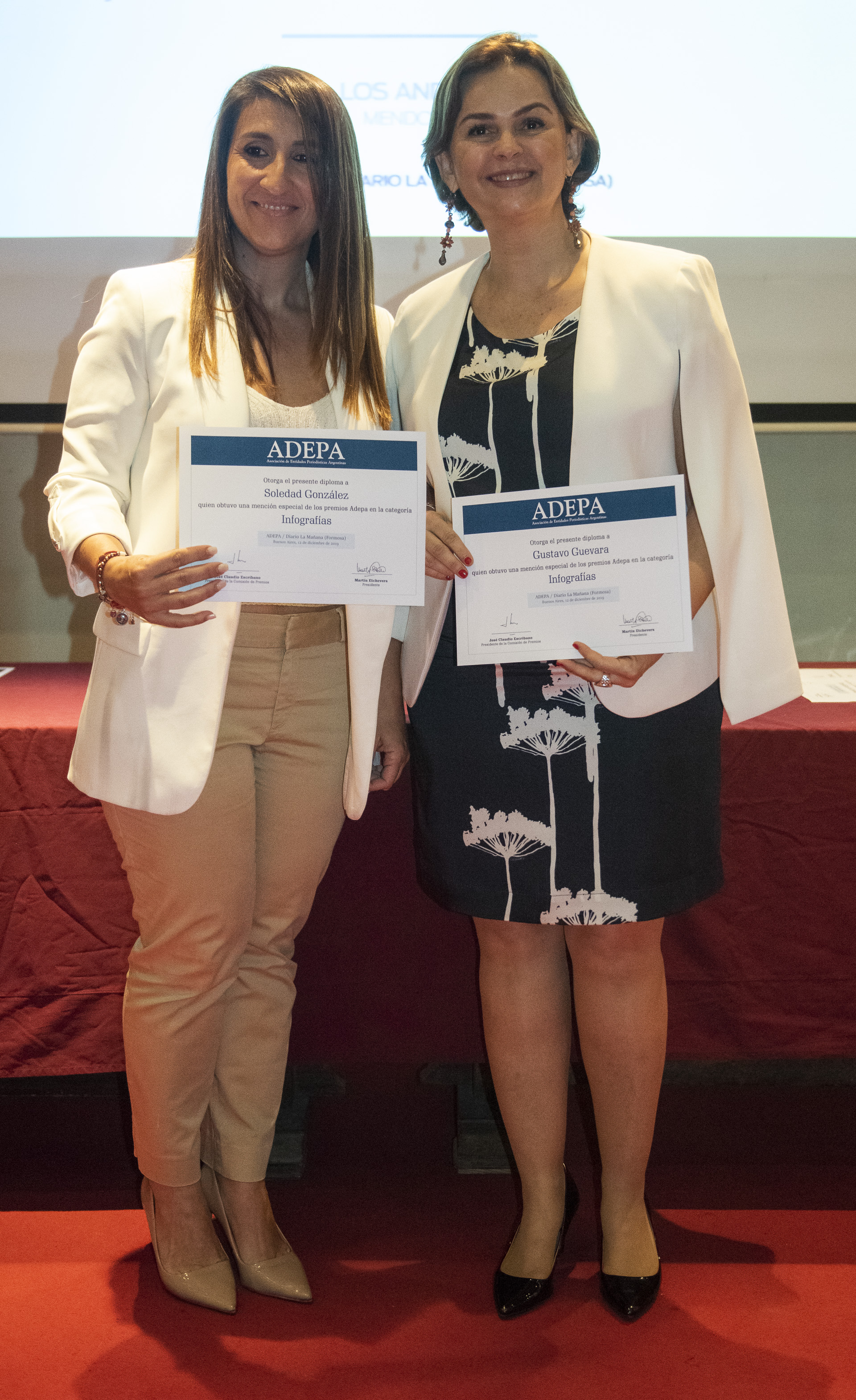 En la Categoría Infografías, el 1º Premio fue para Enzo Oliva (La Voz, Córdoba) El 2º Premio para el Equipo de Infografía de Clarín integrado por Hugo Vasiliev, Vanina Sánchez, Cristián Werb, Nicolás Daziano, Laura Tedesco, Adriana Pimentel (Clarín, Buenos Aires) Mención Especial (foto): Gustavo Guevara y María Soledad González (Los Andes, Mendoza)