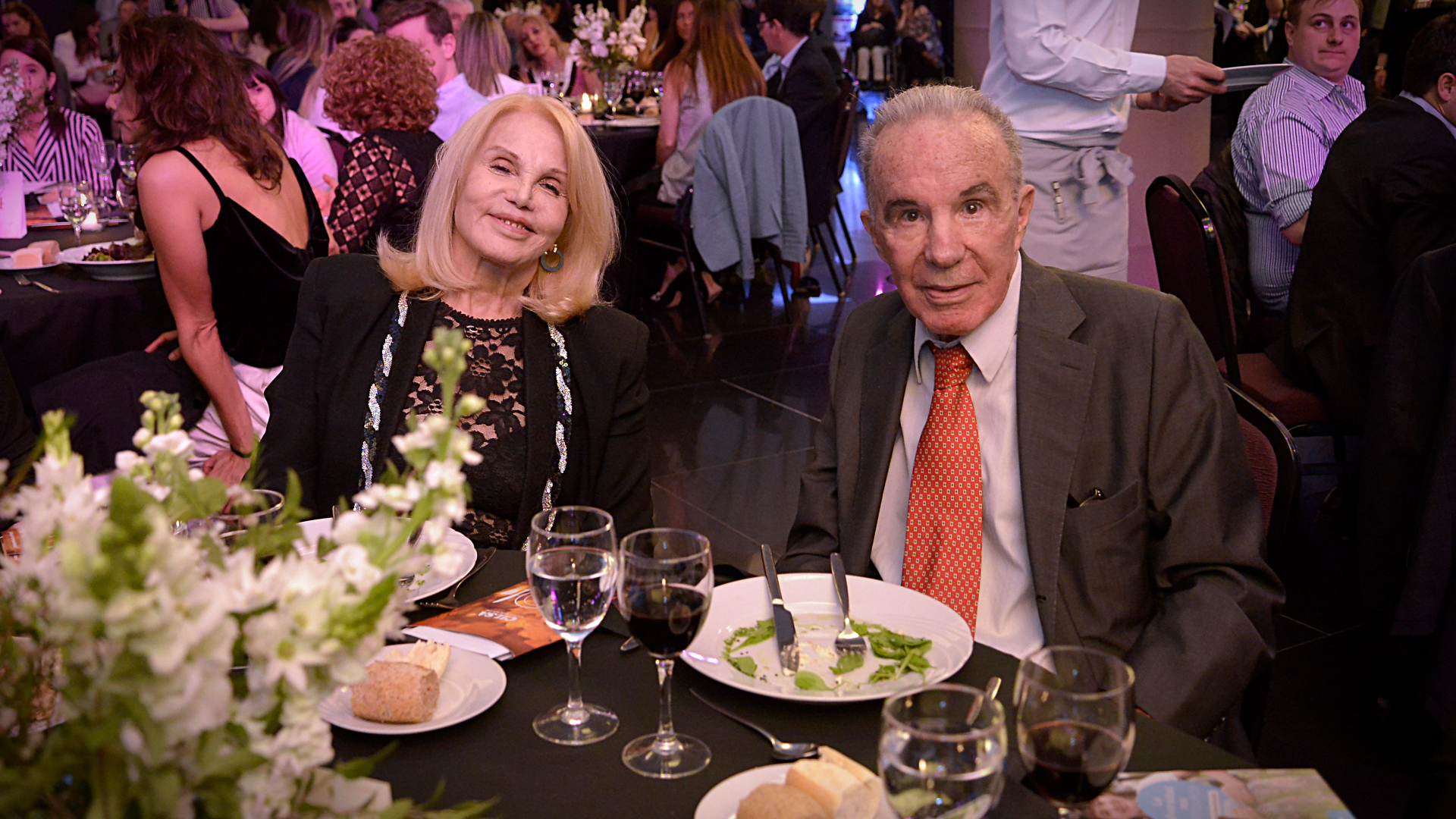 Cristina del Valle y el Dr Alfredo Cahe en la cena de CILSA: Todo lo recaudado será destinado a los cinco programas sociales que CILSA viene implementando, a lo largo y a lo ancho del país, durante todo el año