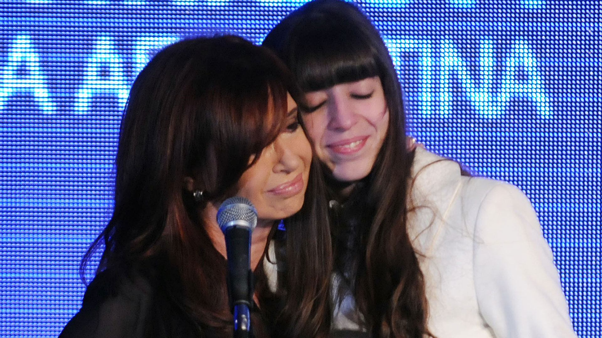 Florencia Kirchner está en Cuba desde febrero pasado por cuestiones de salud (NA)