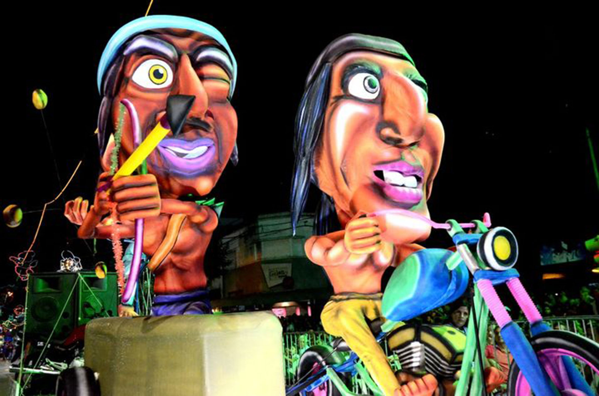 El Carnaval de Lincoln, uno de los más artesanales del país