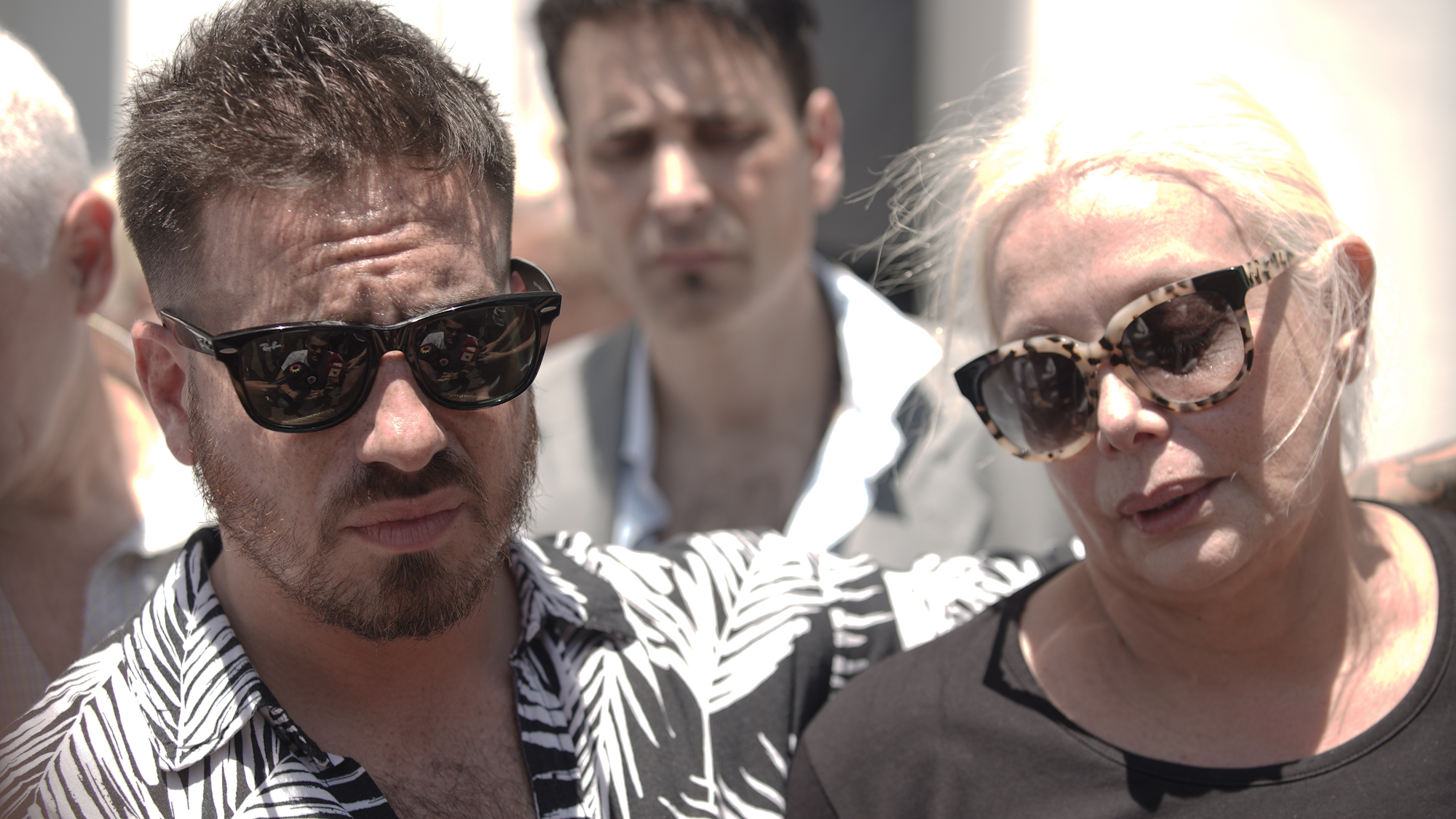 Federico Bal y Carmen Barbieri se despidieron del artista con mucho dolor en el cementerio de La Chacarita