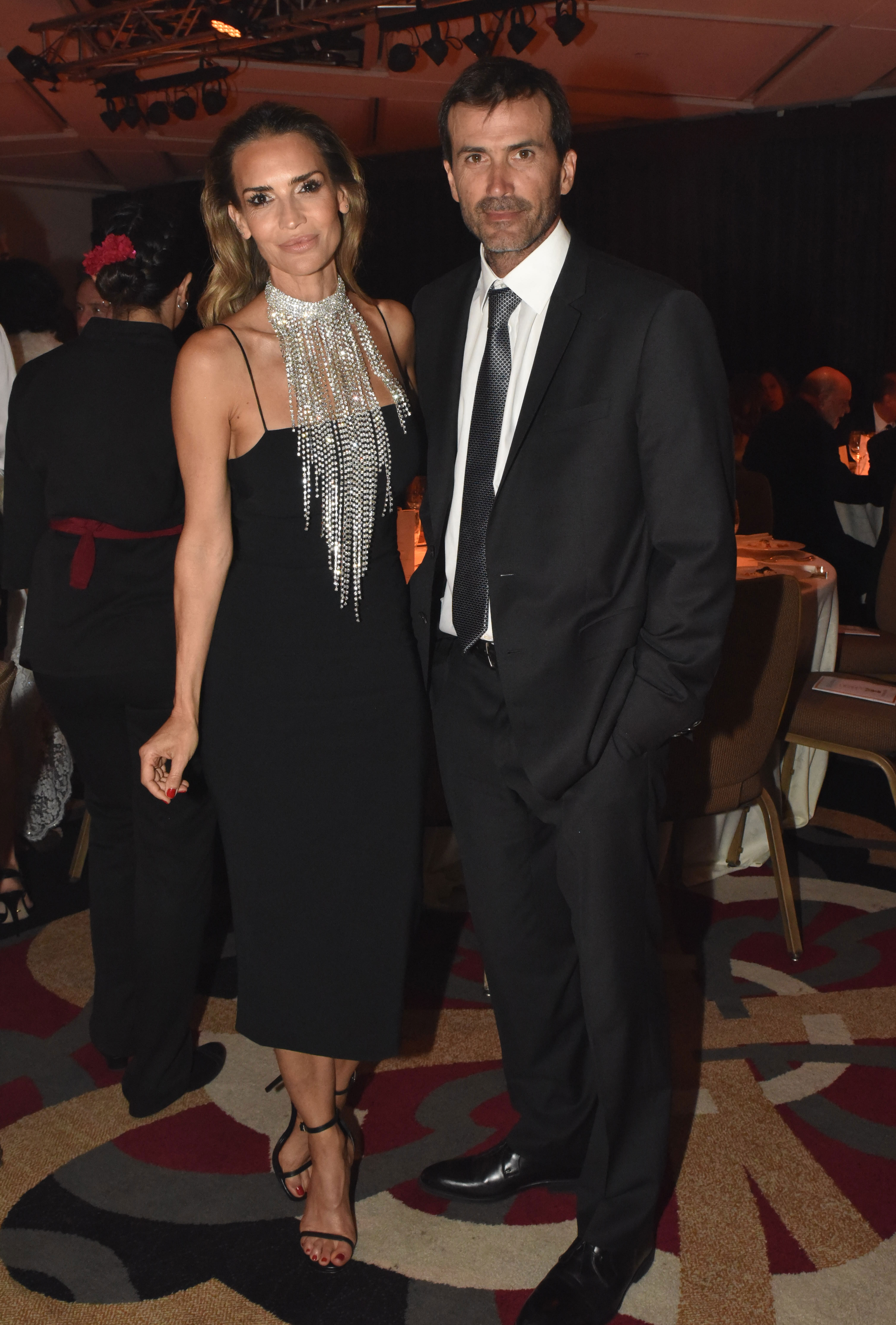 María Vázquez y Adolfo Cambiaso, embajadores de DISFAM Argentina