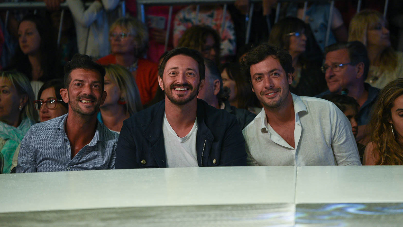 El intendente de Pinamar, Martín Yeza, presente en el desfile