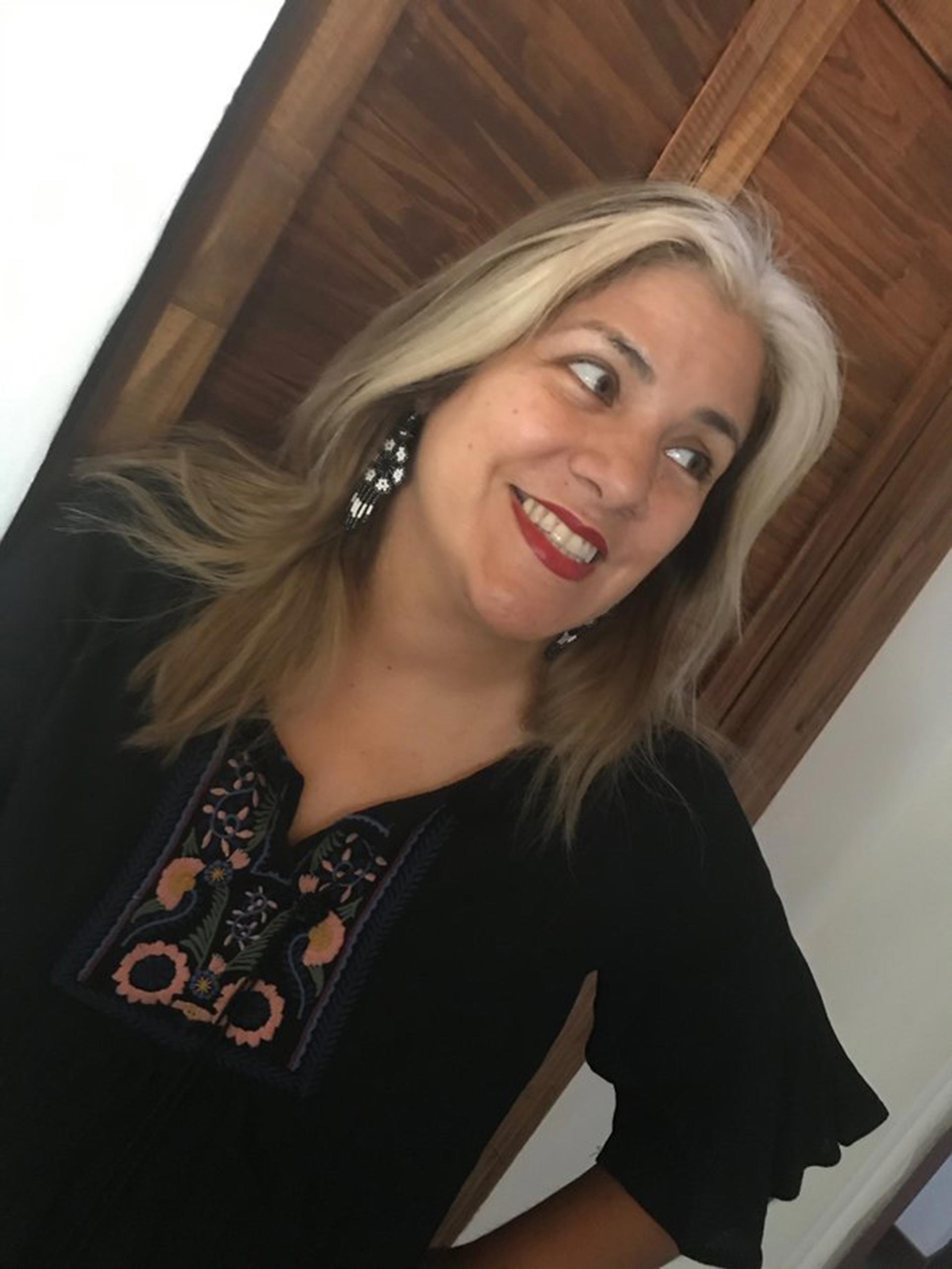 “No sé si fue el puto coronavirus o el nefasto sistema de salud. Lo que sí sé, es que no es justo. No es justo”, escribó su amiga Elizabeth Auras. Después se corrigió: “Confirmado que no era coronavirus. Más triste aún...”