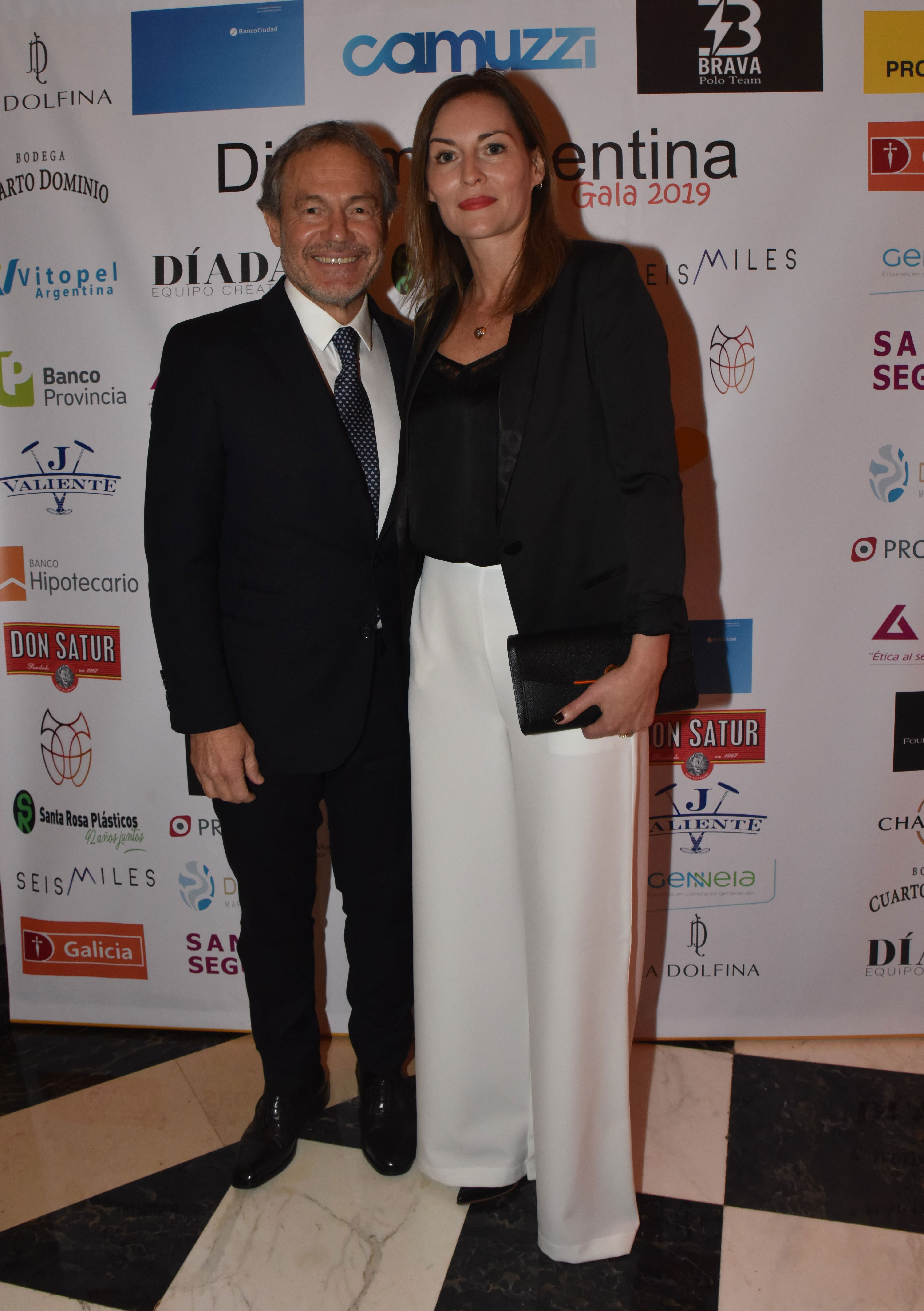 Gustavo Ferrari, ministro de Justicia de la provincia de Buenos Aires, y su mujer