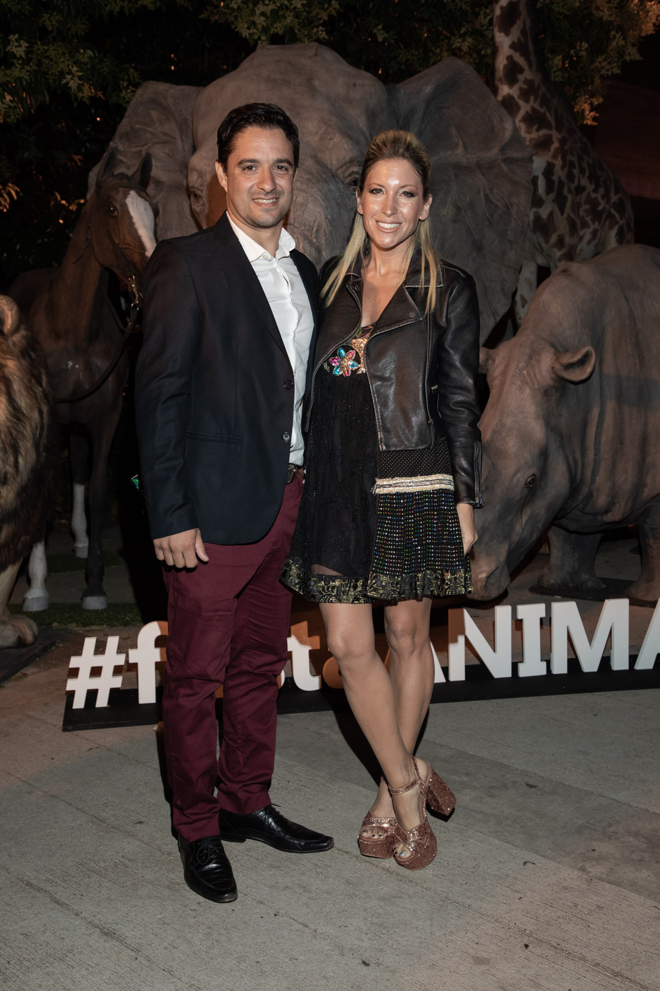 Lucas Adur, CEO de la Asociación Argentina de Polo, y su mujer