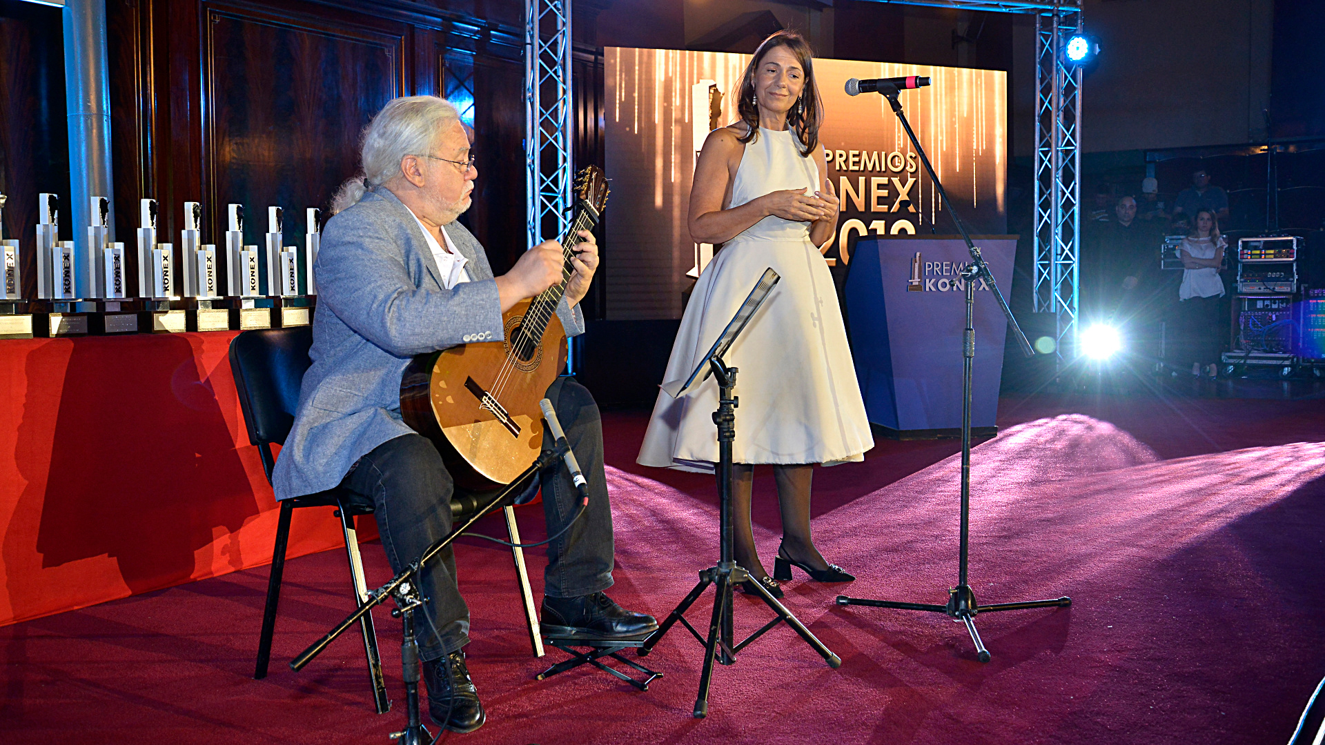 Eduardo Isaac y Verónica Cangemi presentaron una Opera