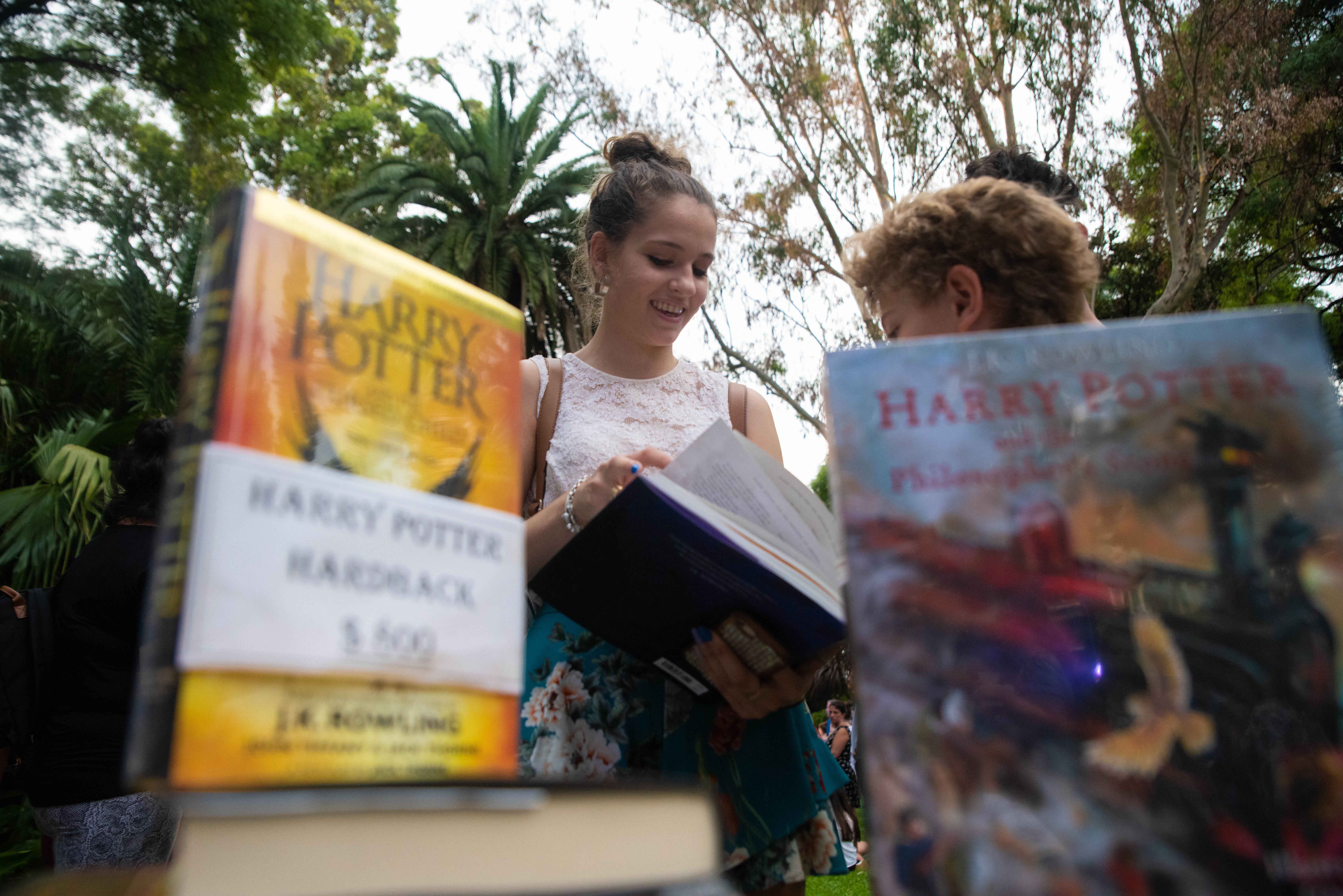 Además, en la jornada podían adquirir los libros con las últimas ediciones de JK Rowling