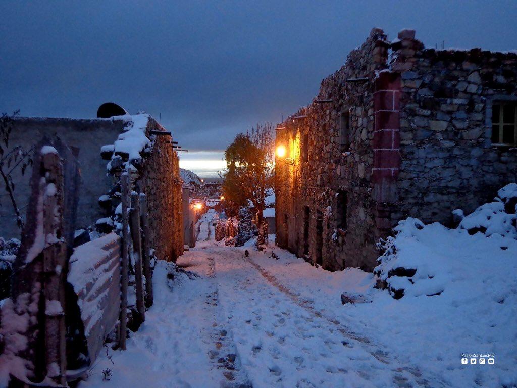 Real de Catorce bajo la nieve: las impactantes imágenes que dejó una  insólita nevada en San Luis Potosí - Infobae
