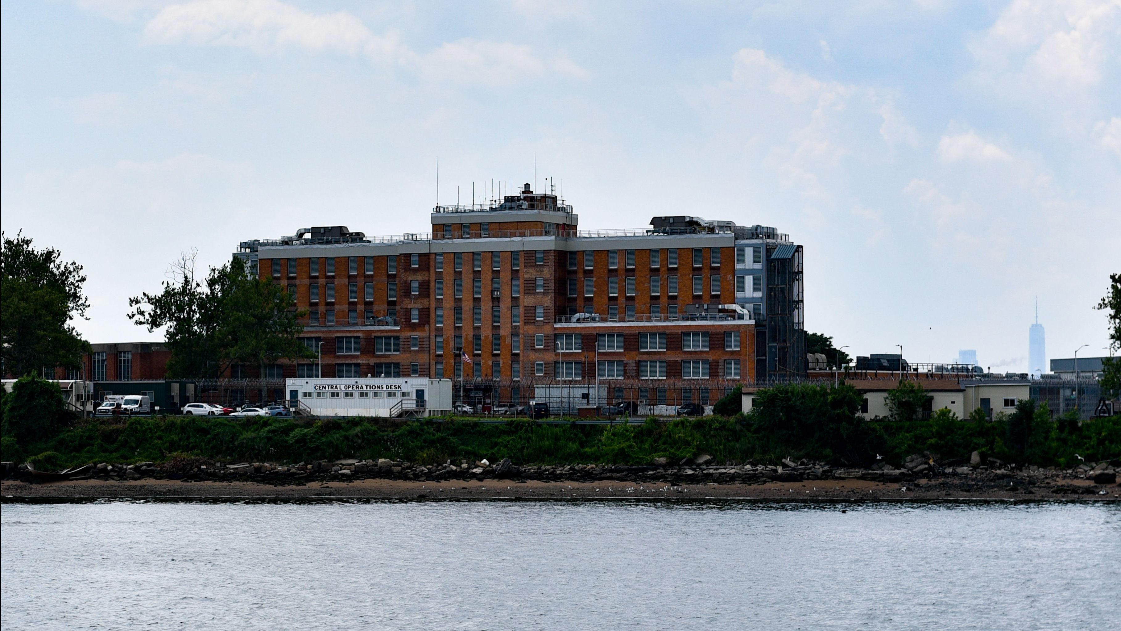Rikers Island es una isla en el East River entre Queens y el Bronx, que alberga el principal complejo carcelario de la ciudad de Nueva York./ Shutterstock (10572720e)
