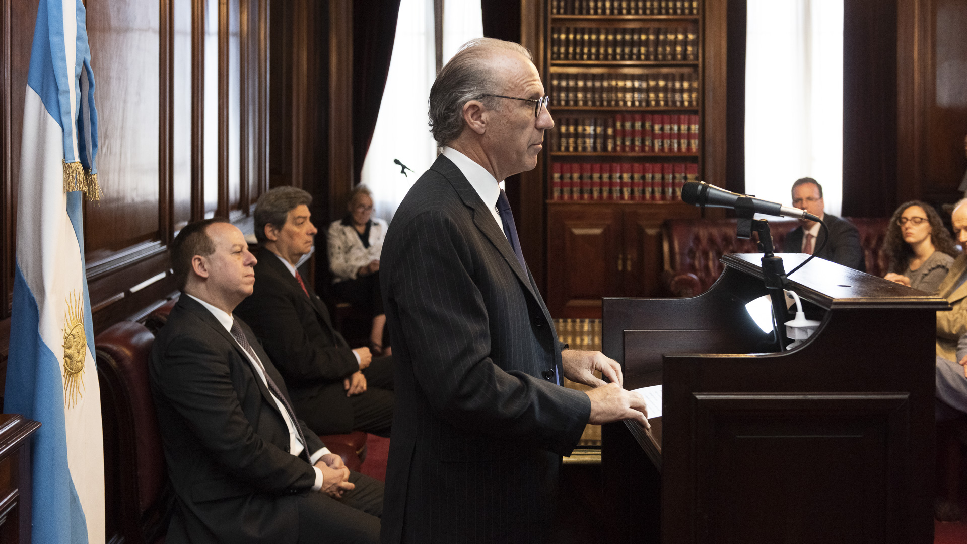 El premio al Periodismo Judicial ADEPA-Corte Suprema de Justicia de la Nación fue creado con el objetivo de promover la difusión de temas relacionados con la actividad del Poder Judicial de todo el país, en todas sus instancias, para impulsar una mayor comprensión de sus funciones y promover el derecho a la información de los ciudadanos.