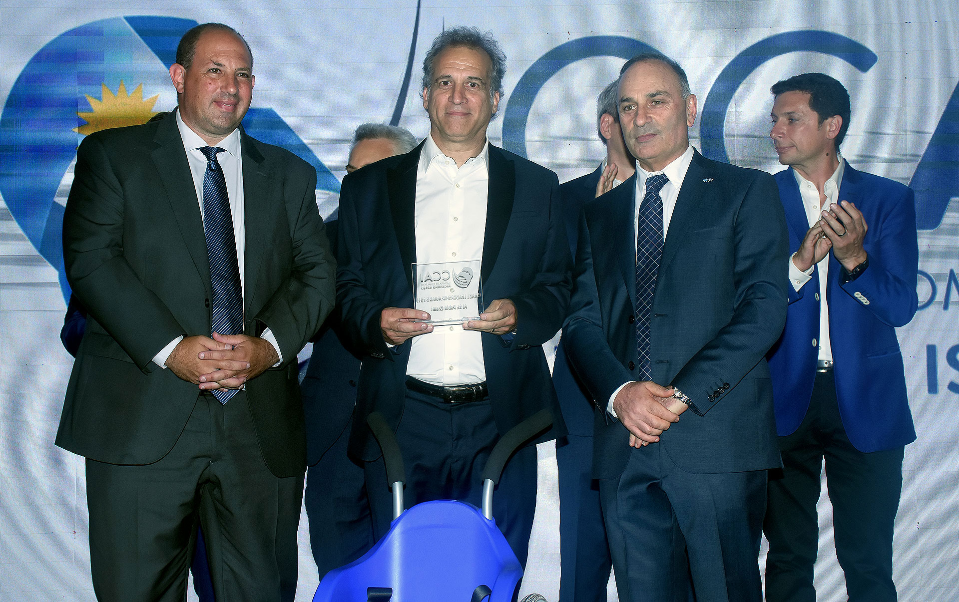 Israel Leadership Awards 2019 es una distinción que se entrega a empresarios y líderes destacados, en reconocimiento por su permanente compromiso con el fortalecimiento de las relaciones bilaterales entre Argentina e Israel. Pablo Chami recibió su premio por la organización Wheelchairs of Hope, que trae sillas de ruedas diseñadas y fabricadas en Israel para los chicos de todo el país que las necesiten.