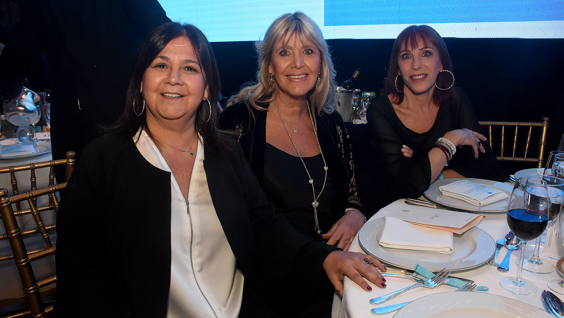Carolina Van Esso, Marcela Gotlib y María Laura Visuara