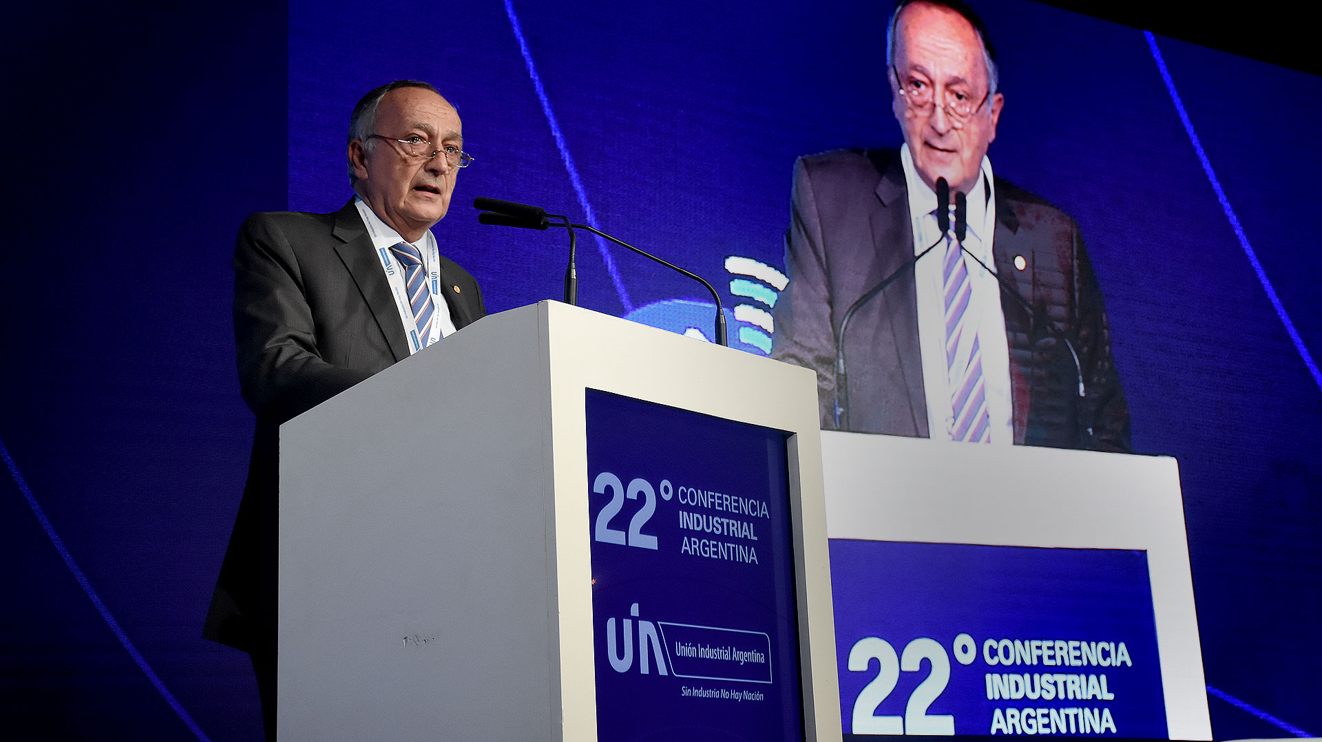 El titular de la UIA, Miguel Acevedo