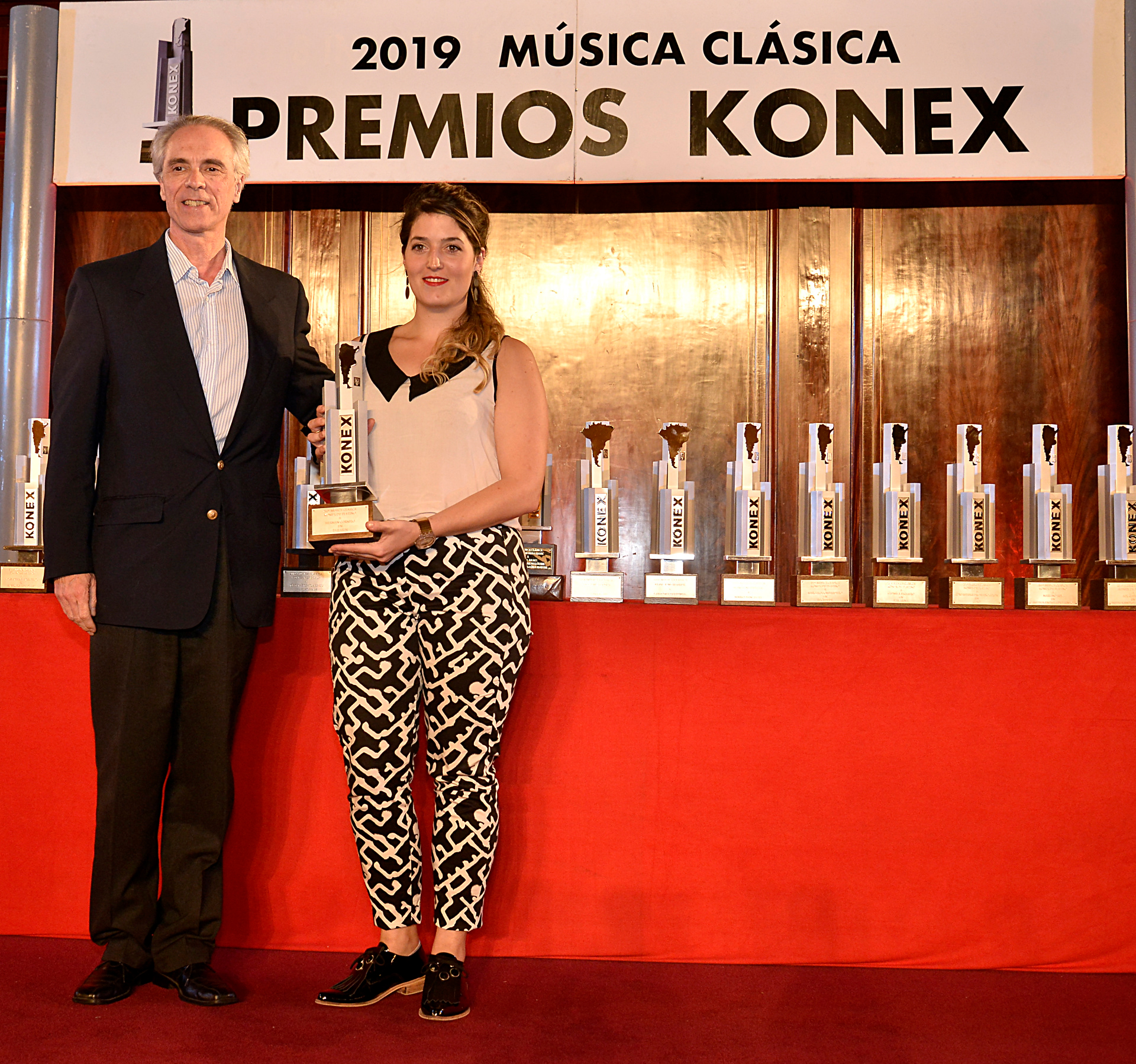 El bailarín Hernán Lombardero no pudo estar presente aunque envió un mensaje de agradecimiento desde Europa