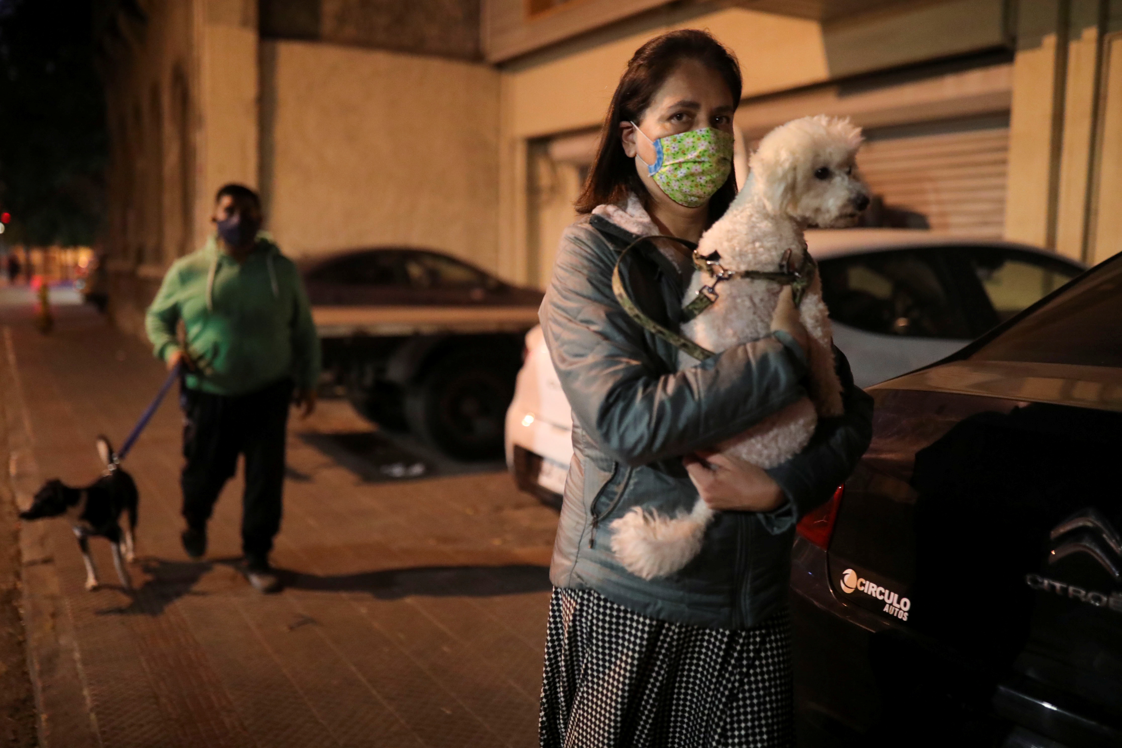 Vecinos de Santiago de Chile (REUTERS/Pablo Sanhueza)