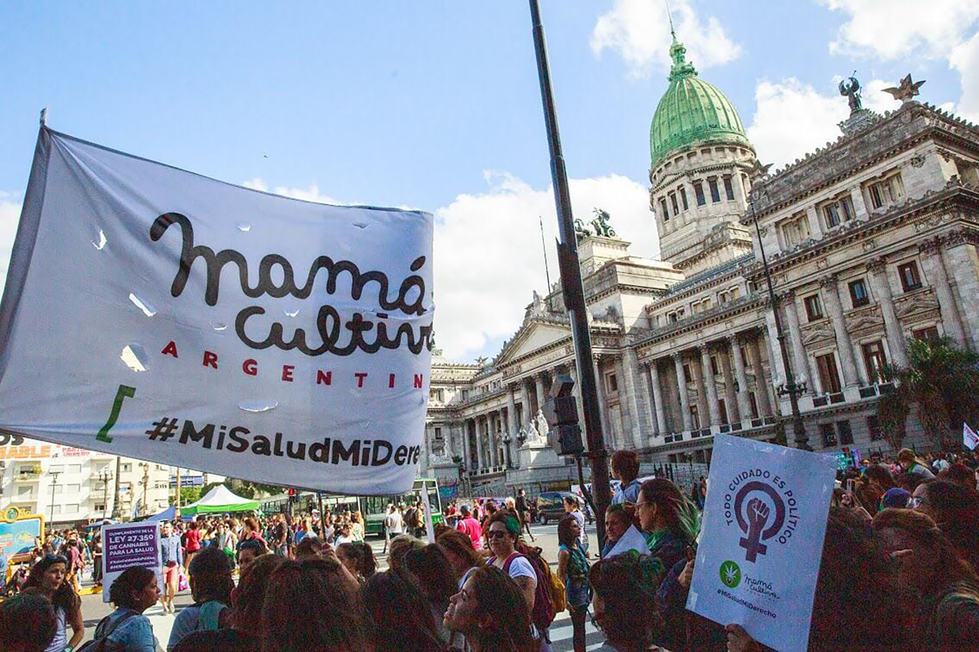 El uso medicinal de cannabis está contemplado en una ley sancionada en 2017, que sin embargo, no resuelve las necesidades de los usuarios