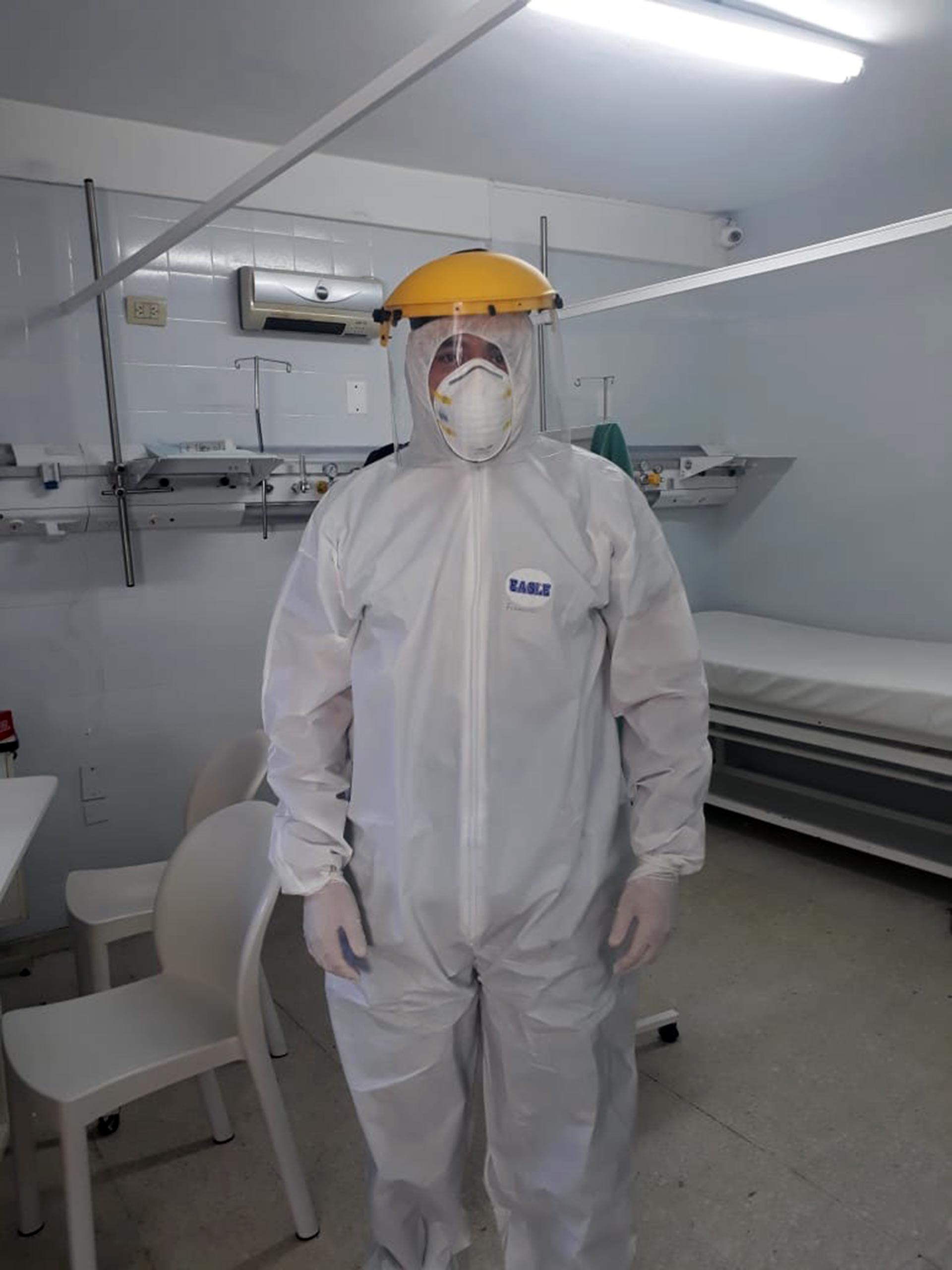 La drástica decisión que tomó un enfermero durante la cuarentena para  preservar a su familia del coronavirus - Infobae