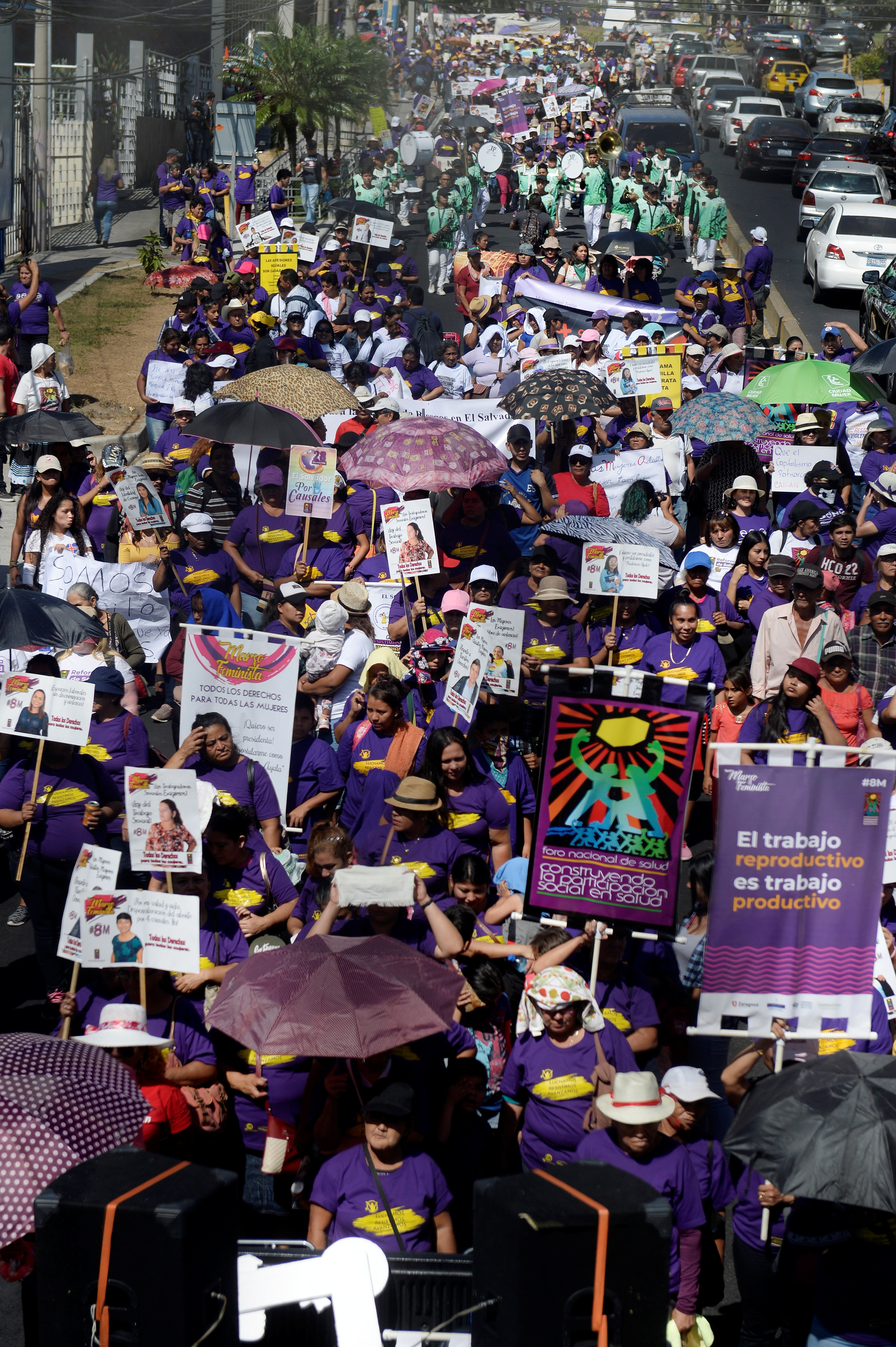 El Día de la Mujer en San Salvador, El Salvador (REUTERS/Jessica Orellana)