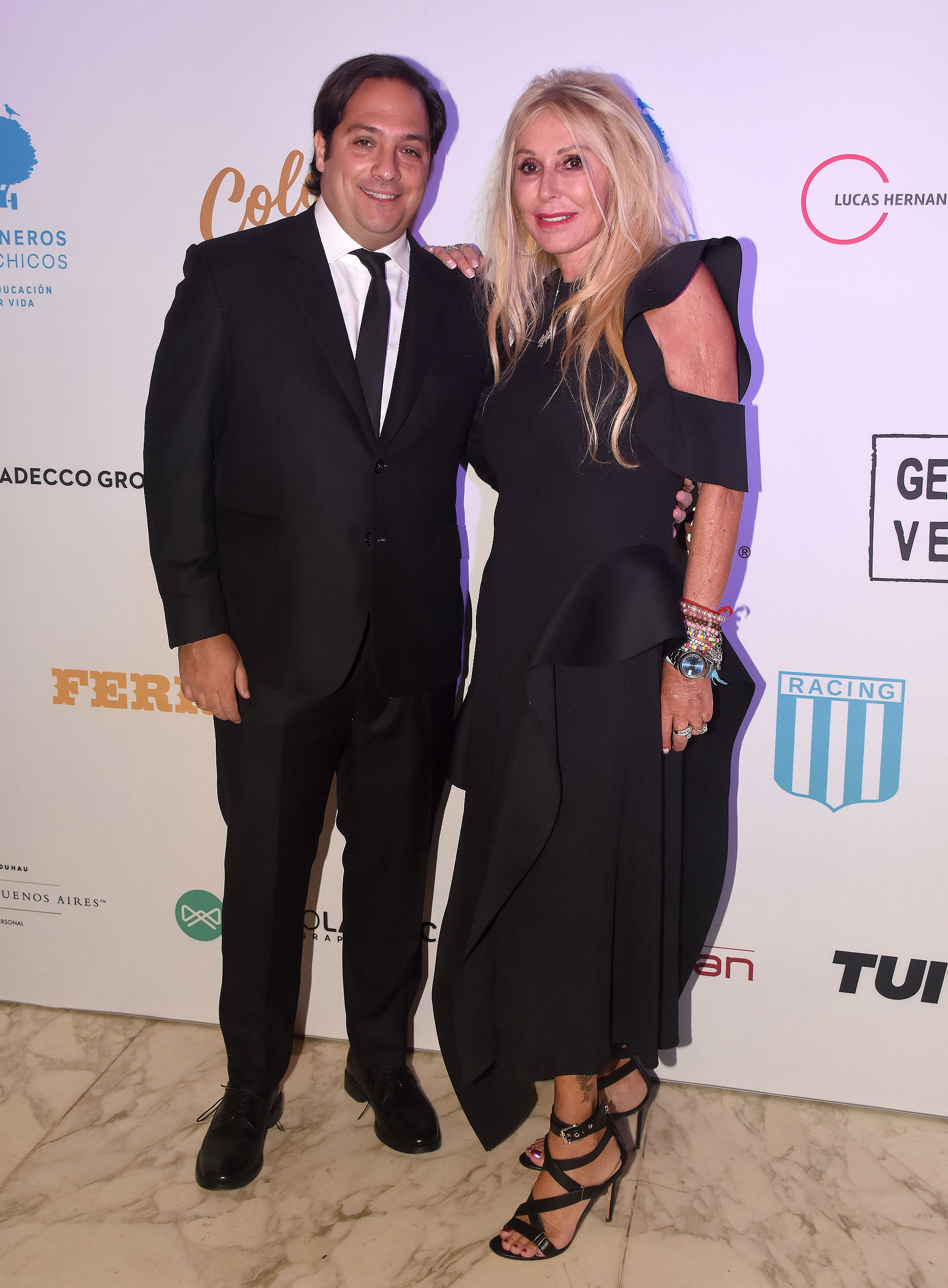 Renata Jacobs junto a Matías Barreiro, presidente de FUSADE (Fundación Salud, Educación y Deporte), y director del Sanatorio Colegiales