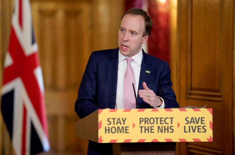 El ministro de Sanidad Matt Hancock habla durante una rueda de prensa en línea sobre la enfermedad coronavirus diaria (COVID-19) en Londres, Reino Unido, el 15 de abril de 2020. (Andrew Parsons/No 10 Downing Street/Handout vía REUTERS)