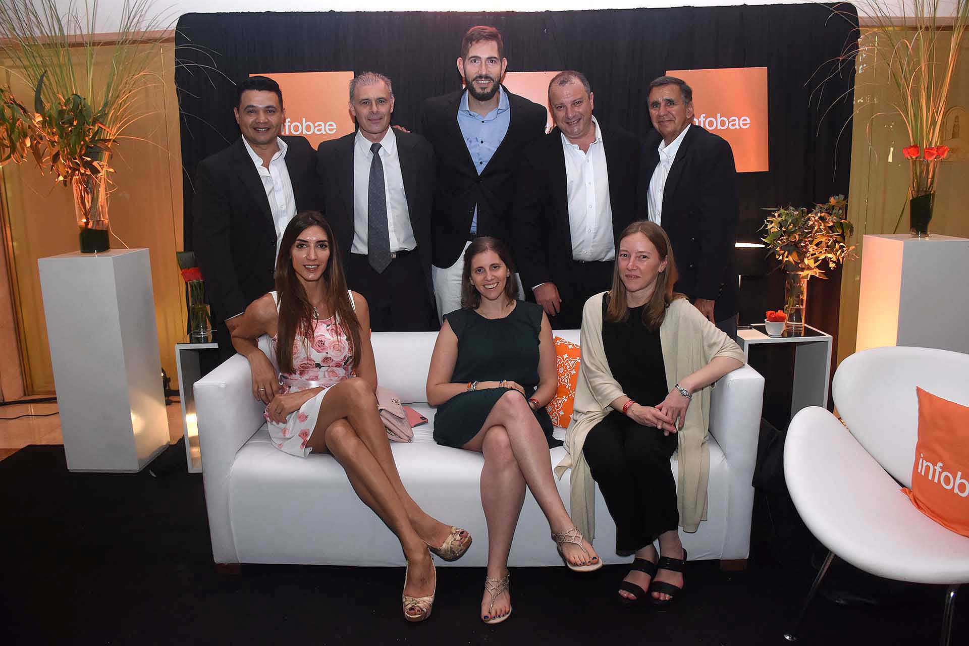 ARLEI - Pablo Antonelli, coordinador de RRHH; Carlos Alvarado, gerente de RRHH Buenos Aires; Norberto Perotti, jefe de RRHH; Lucas Molina, jefe de RRHH; Tatiana Apstein, coordinadora; Yanina Ziegler, RRHH, Jorgelina Cirino, CM; Alan Leiser, COO