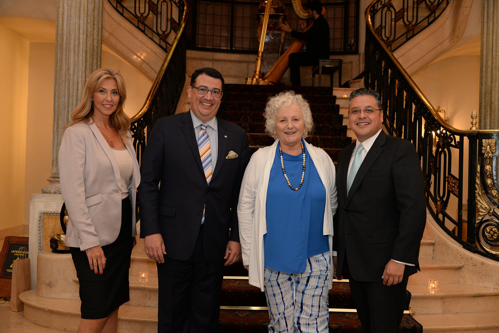 Miriam Flomembaum, encargada de catering del Four Seasons; Tulio Hochkoeppler; Susana Pesis de Werthein, presidenta Fundacion TESA, y Ariel Blufstein