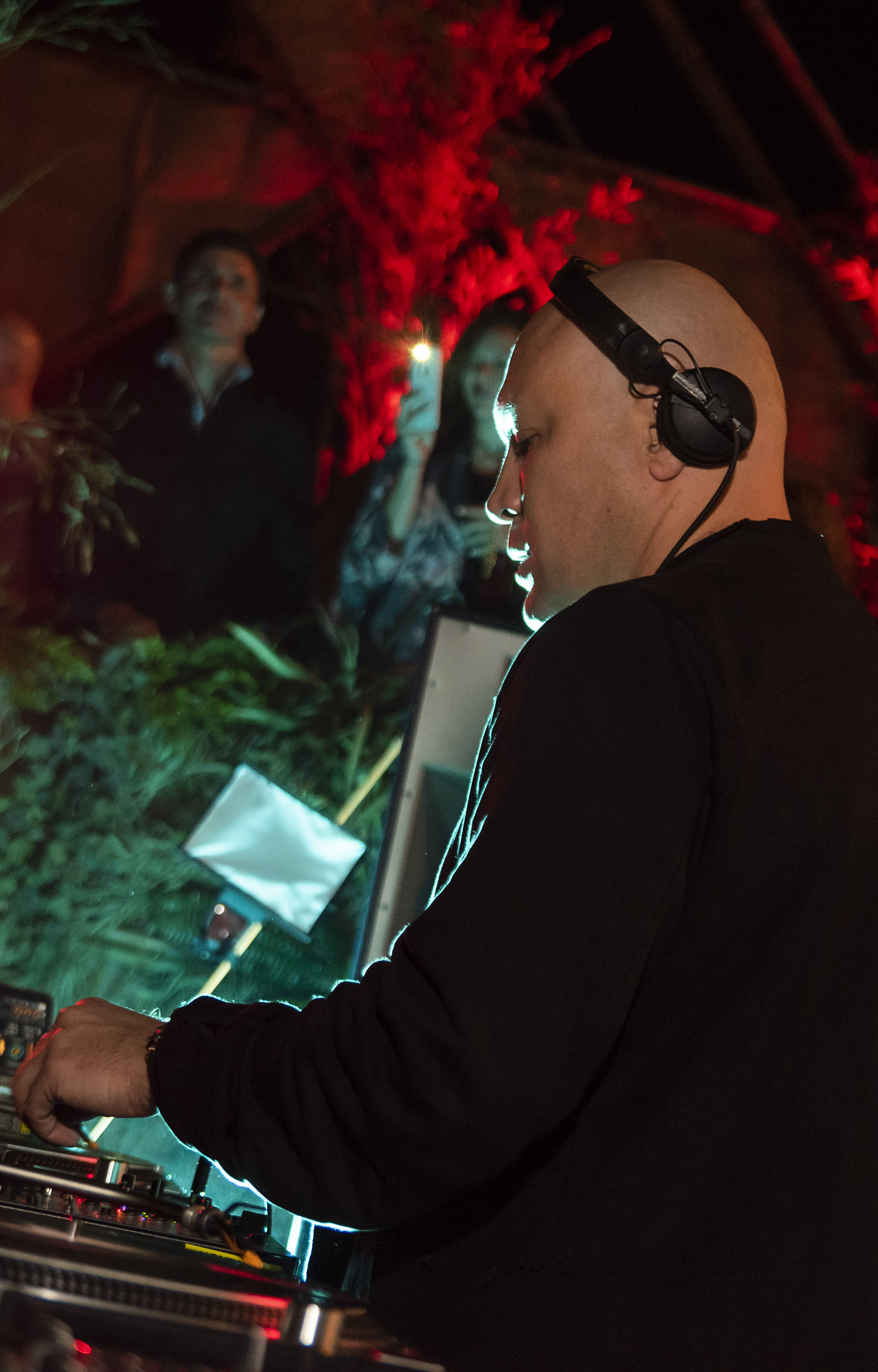 Marco Carola en el set.