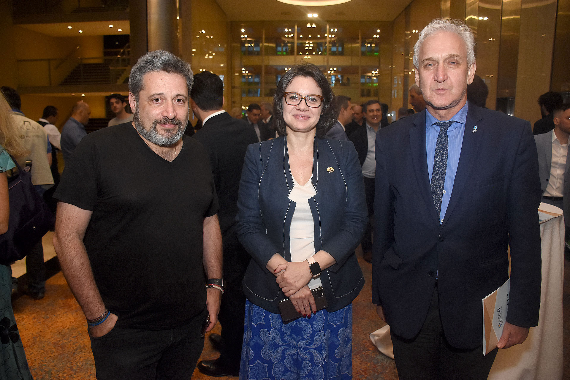 Víctor Santa María, Gisela Marziotta y Gabriel Fuks