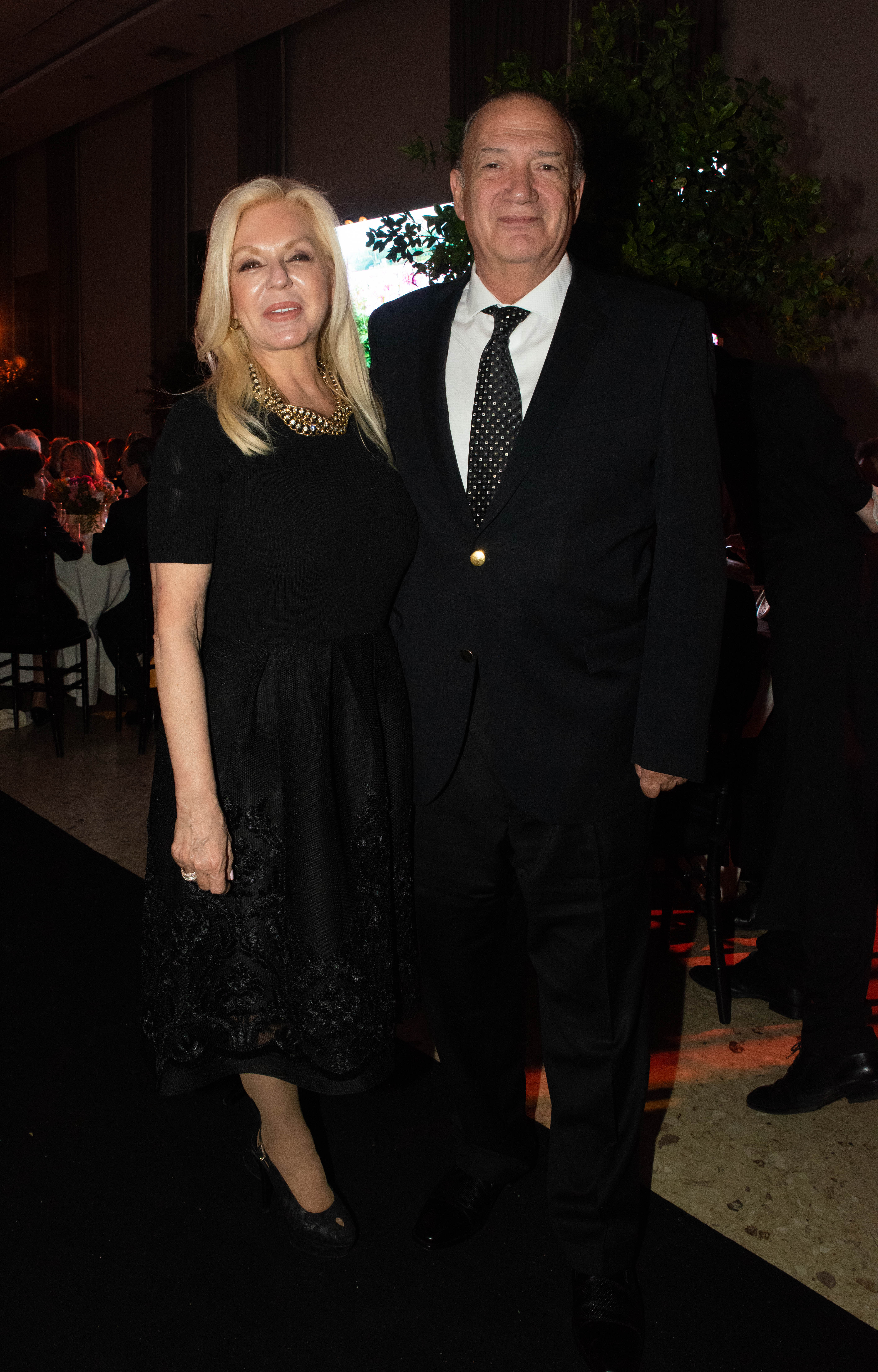 Diana Chugri, presidente de la Fundación Argentina Por Más; y su marido Eduardo Fernández Rostello, director del Hospital Bernardino Rivadavia