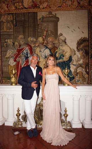Patricia Della Giovampaola y Jean-Paul Enthoven en la celebración de Año Nuevo en Punta del Este. La pareja recibió el 2020 en la casa de Rossella Della Giovampaola y Gustavo Yankelevich