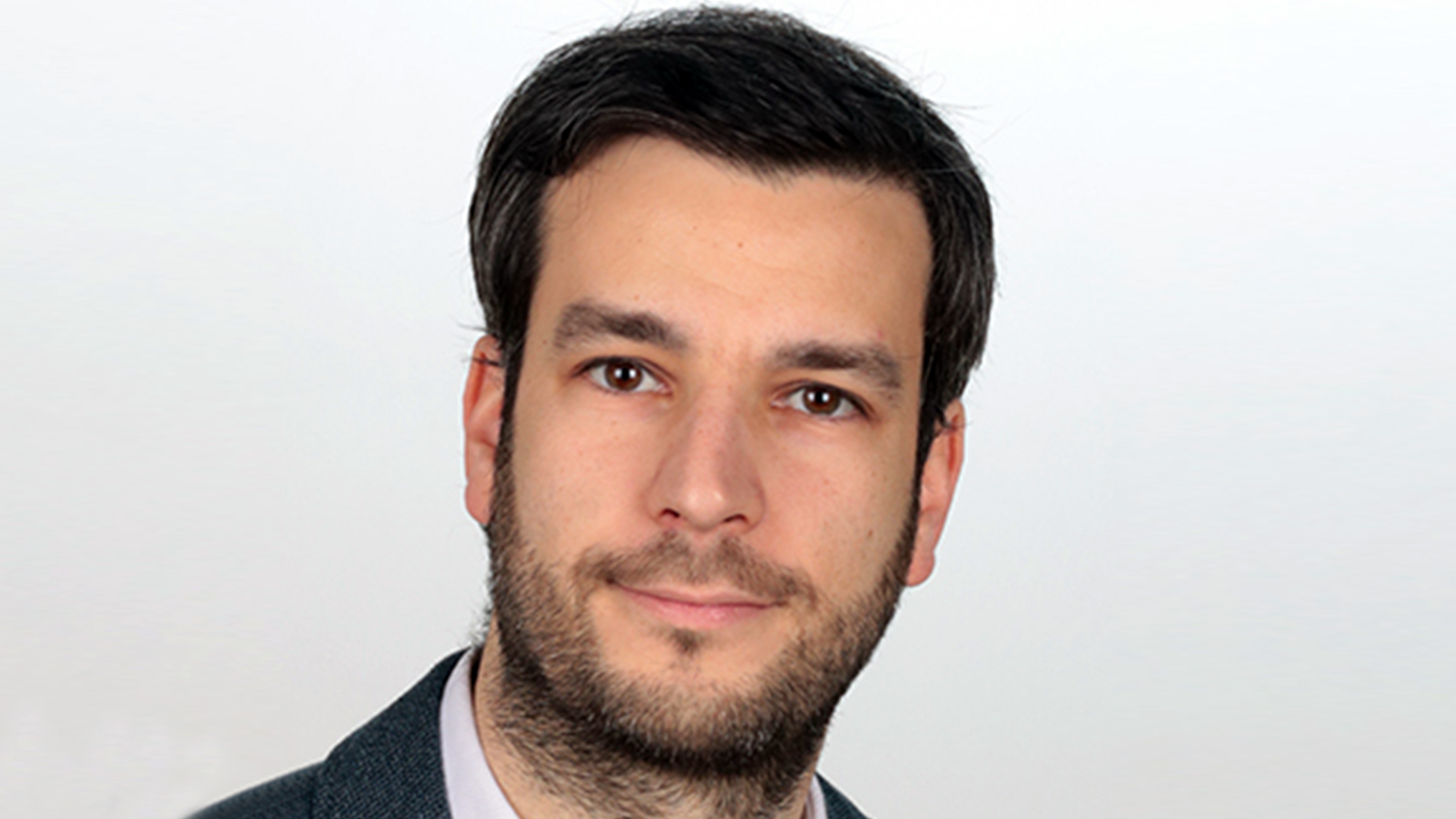 Romain Svartzman, economista franco-argentino, analizó los escenarios para el día después de la pandemia en materia de contaminación con dióxido de carbono