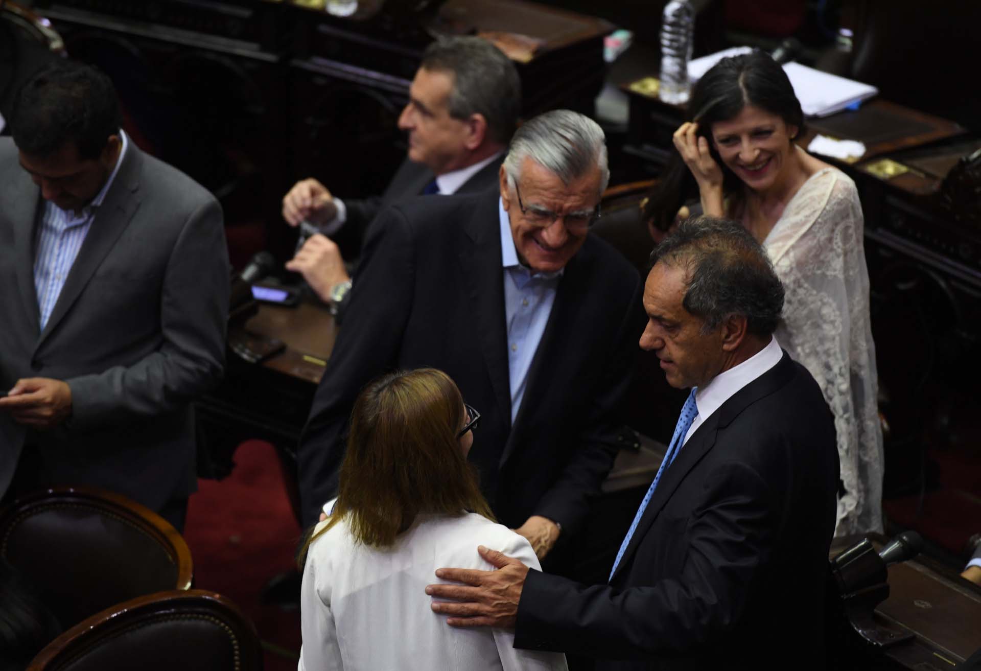 Fernanda Vallejos, José Luis Gioja, Daniel Scioli