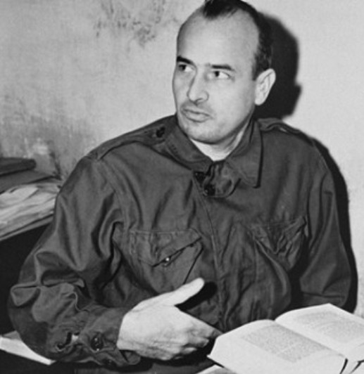 Hans Frank en su celda en 1945