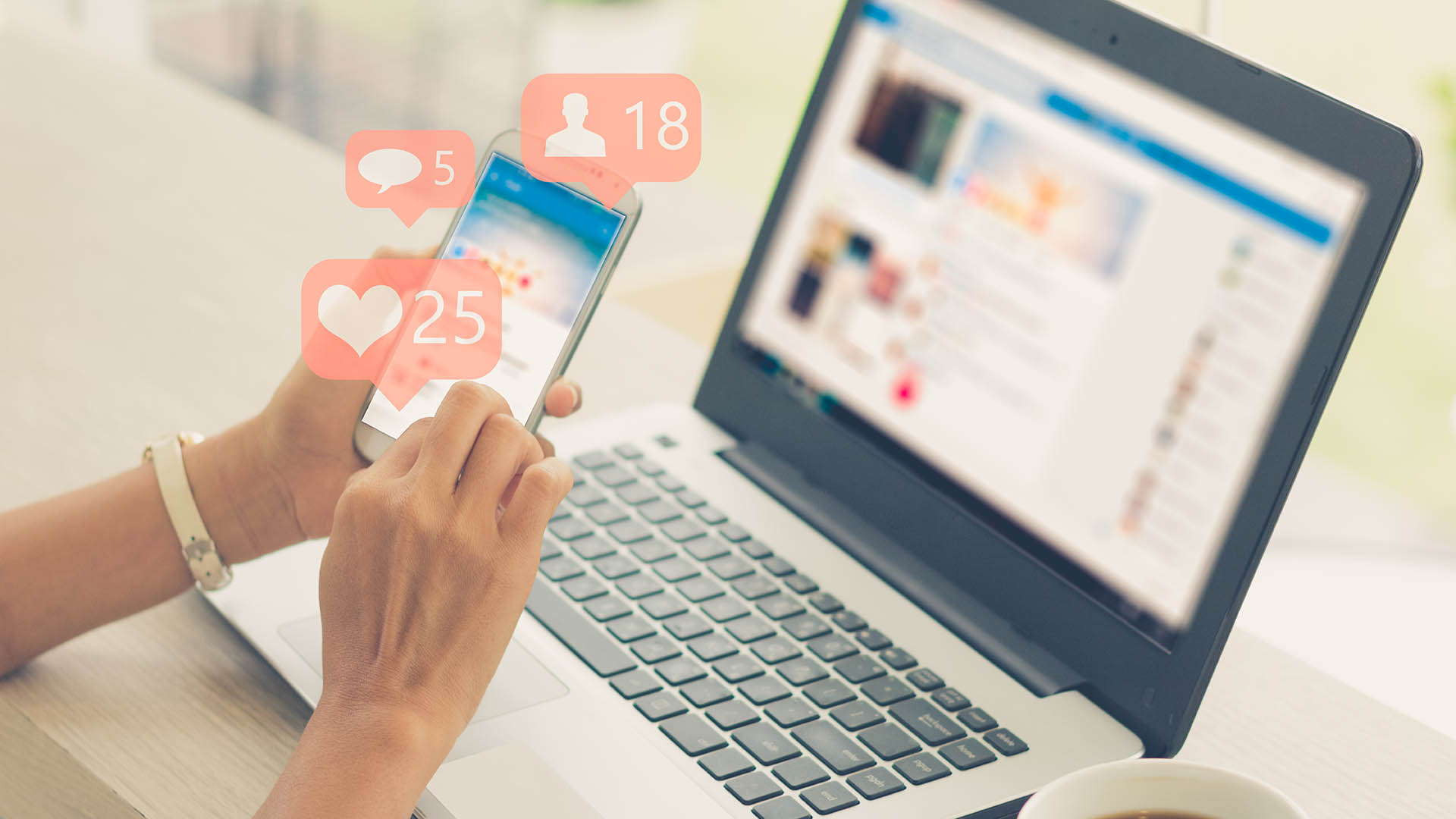 El mundo digital ayuda a que se propage la información con mayor celeridad que en otros tiempos: cuando se trata de algo de interés público puede resultar conveniente y necesario para el ejercicio de la democracia, pero ¿qué pasa cuando se trata de algo que es parte del ámbito privado? (Shutterstock)